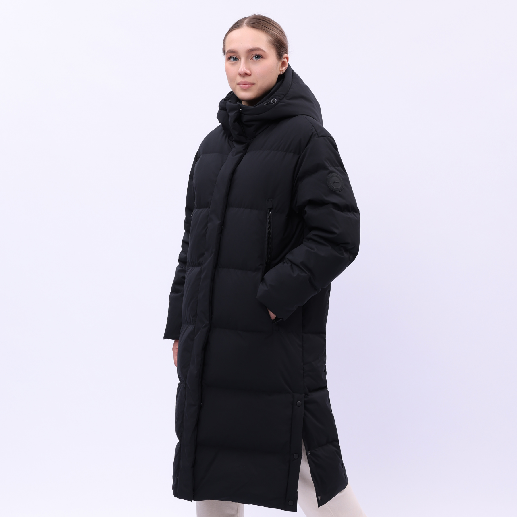 AYMU110-2 Длинный пуховик Essentials чёрный