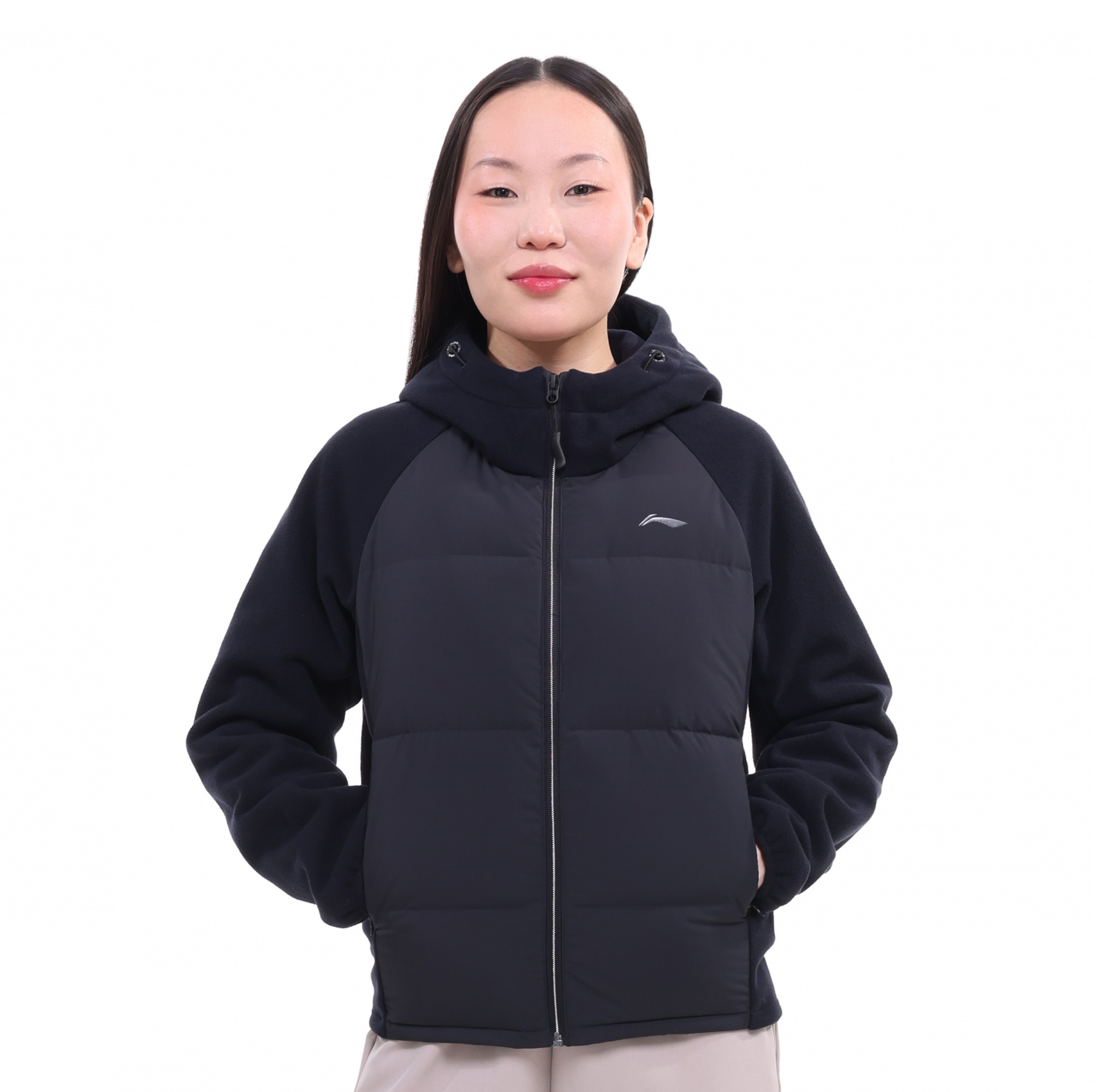 AYMU106-2 Пуховик Essentials черный