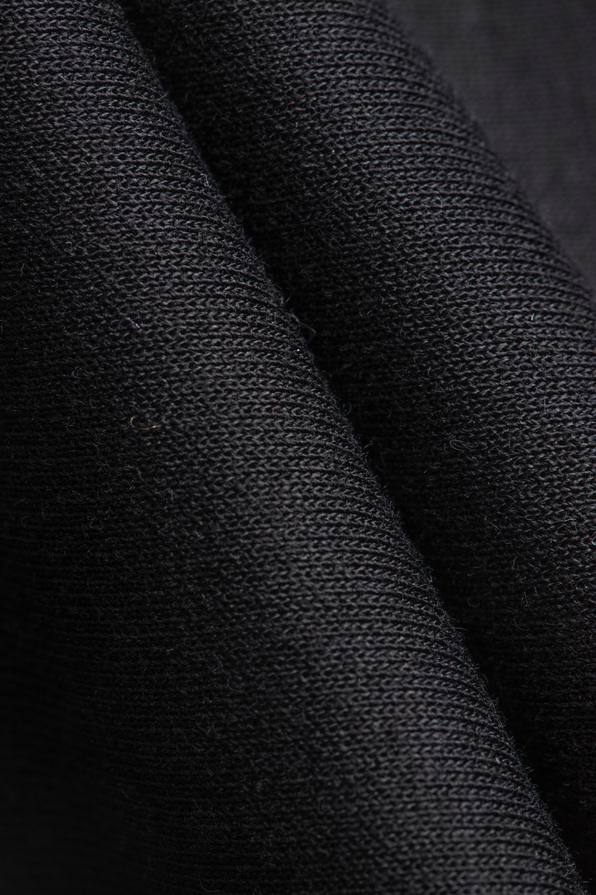 AKLV813-2 Брюки-джоггеры Essentials черный