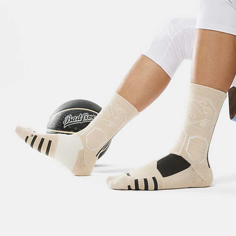 AWLU005-3 Носки Basketball High бежевые