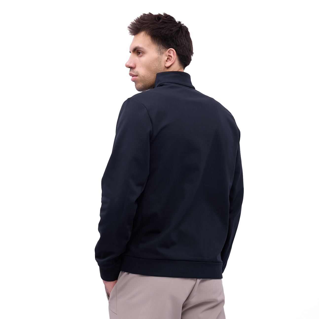 AWDV967-3 Куртка Essentials черный