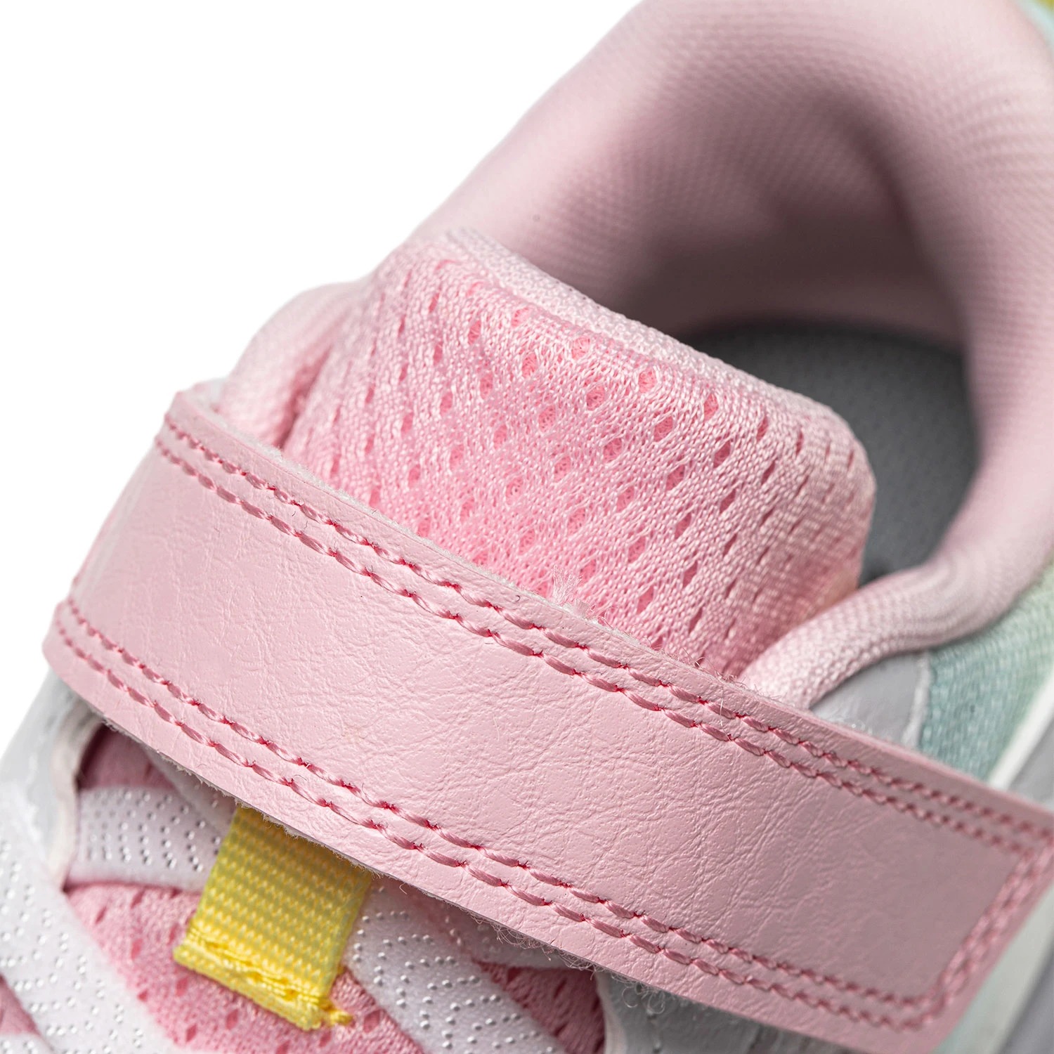 YKNU028-6 Кроссовки