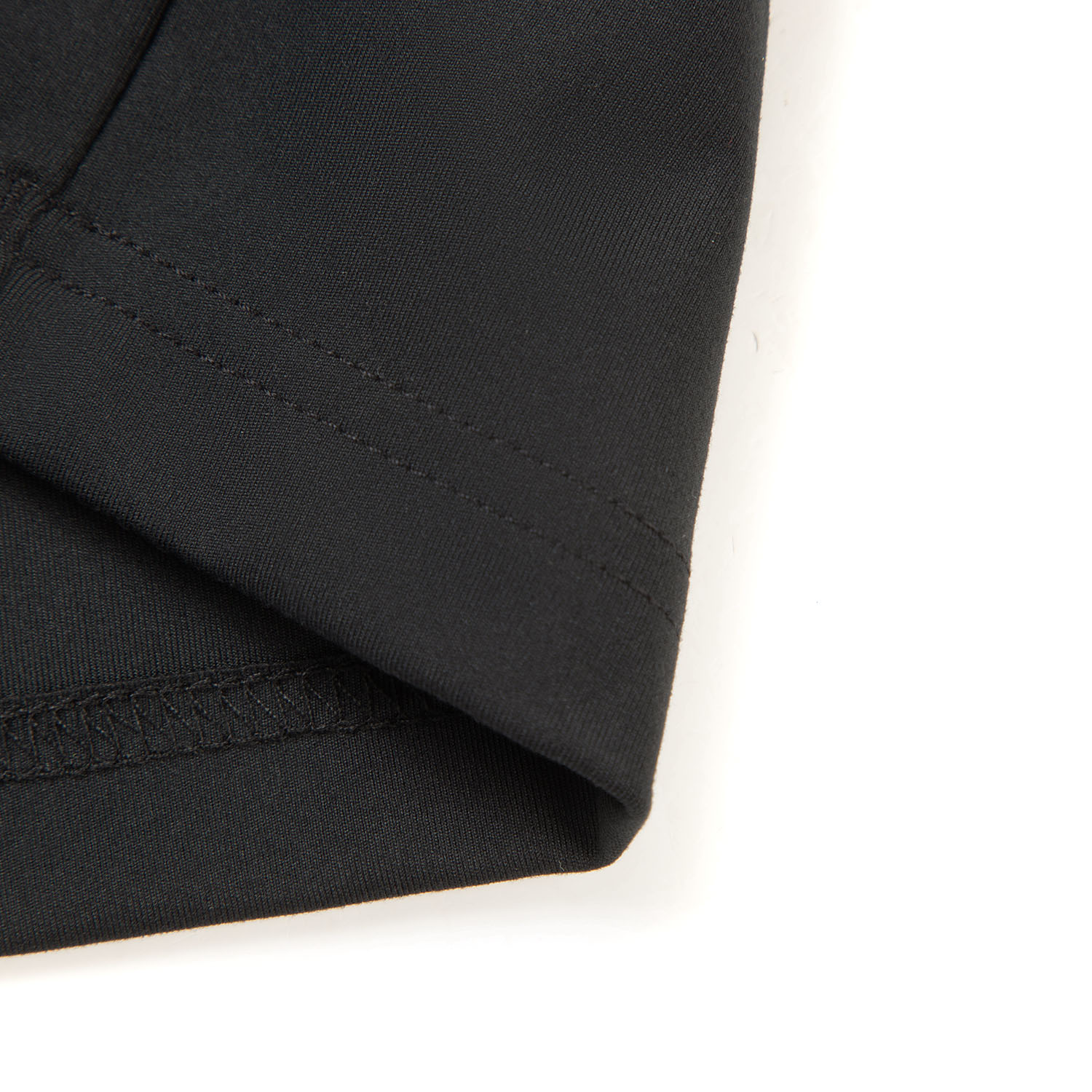 ATLV313-4 Лонгслив Workout черный