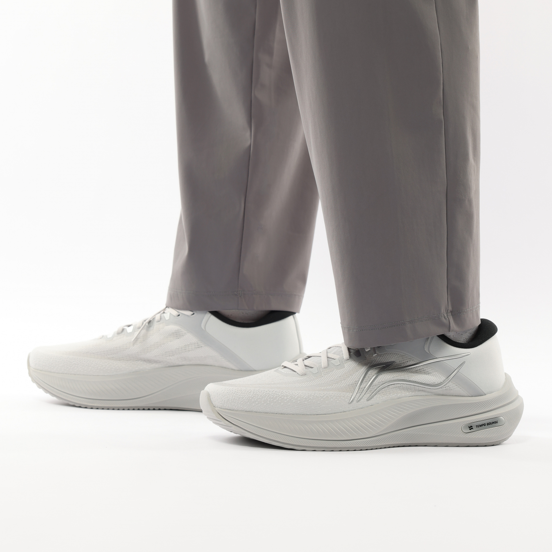 AKYV025-9 Брюки-джоггеры Active серый