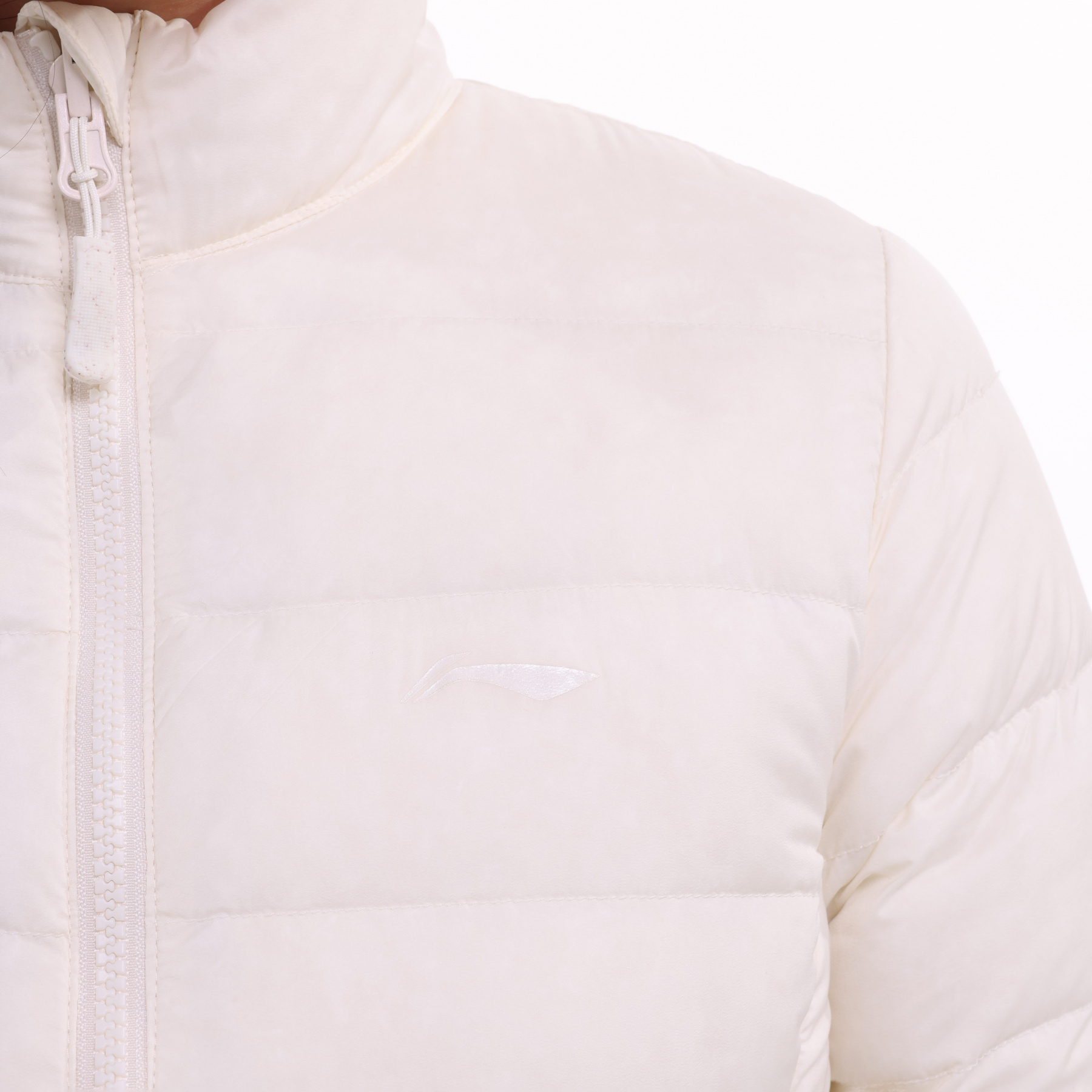 AYMU112-1 Пуховик Essentials белый