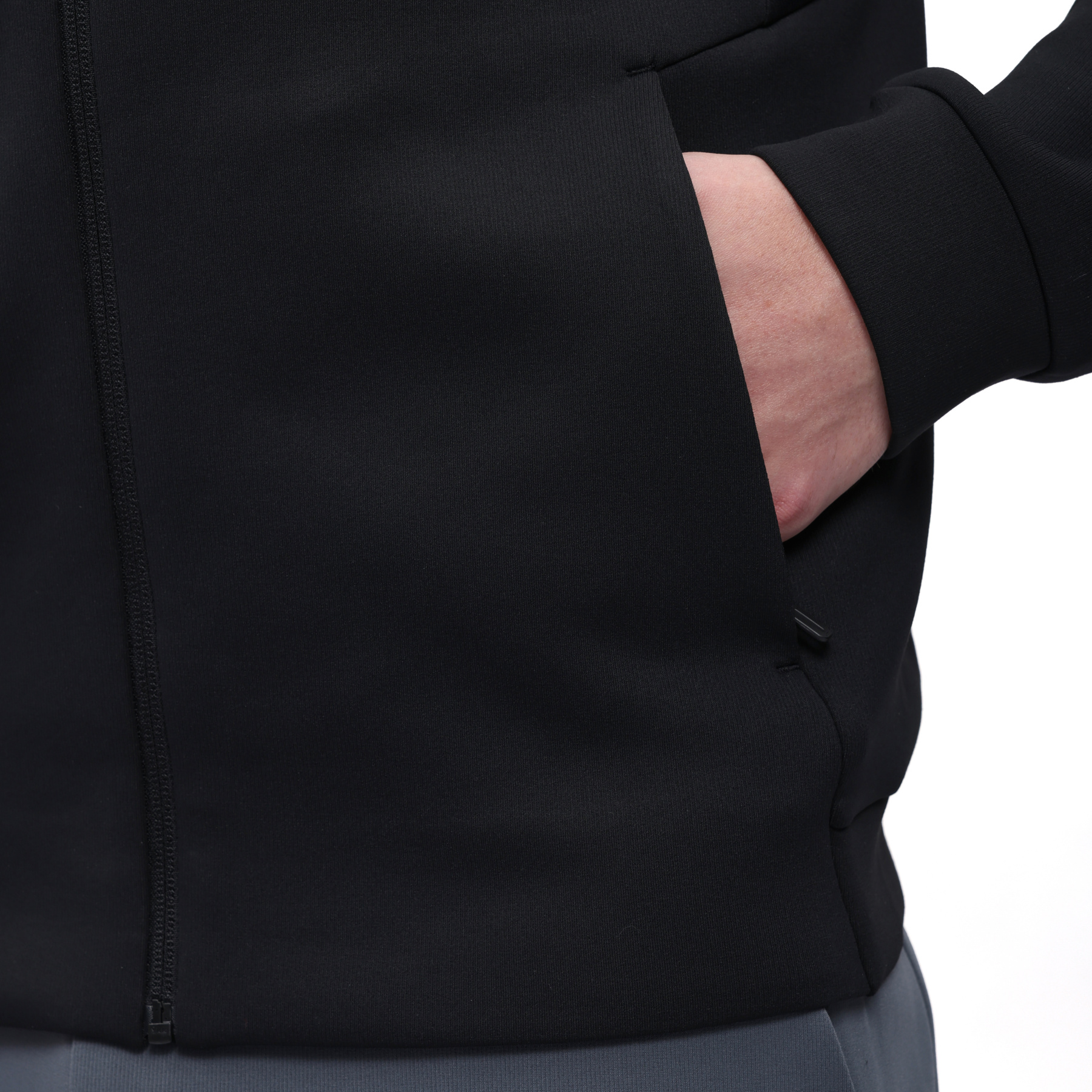 AWDW055-4 Куртка Essentials черный