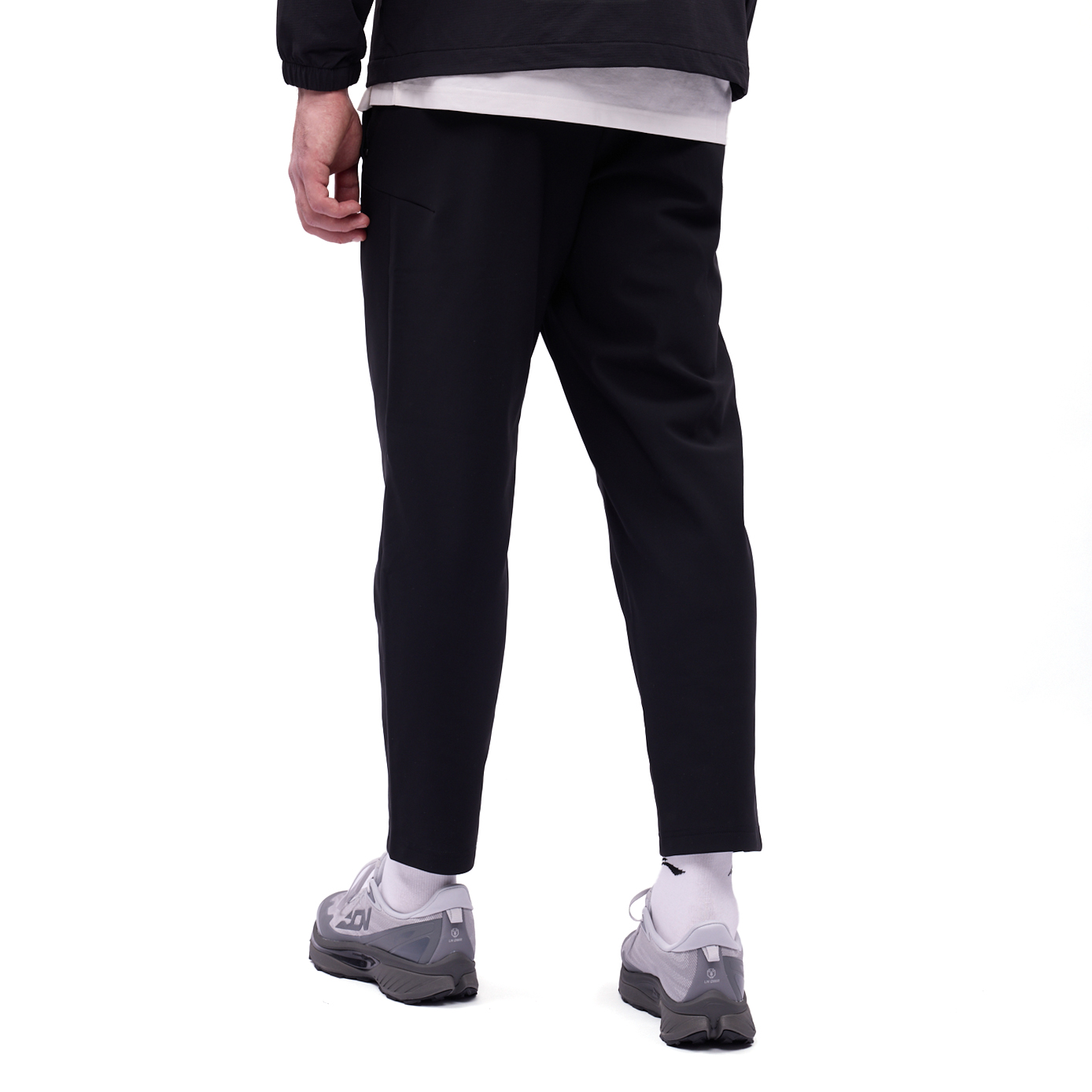 AKYV111-1 Брюки джоггеры Active черный