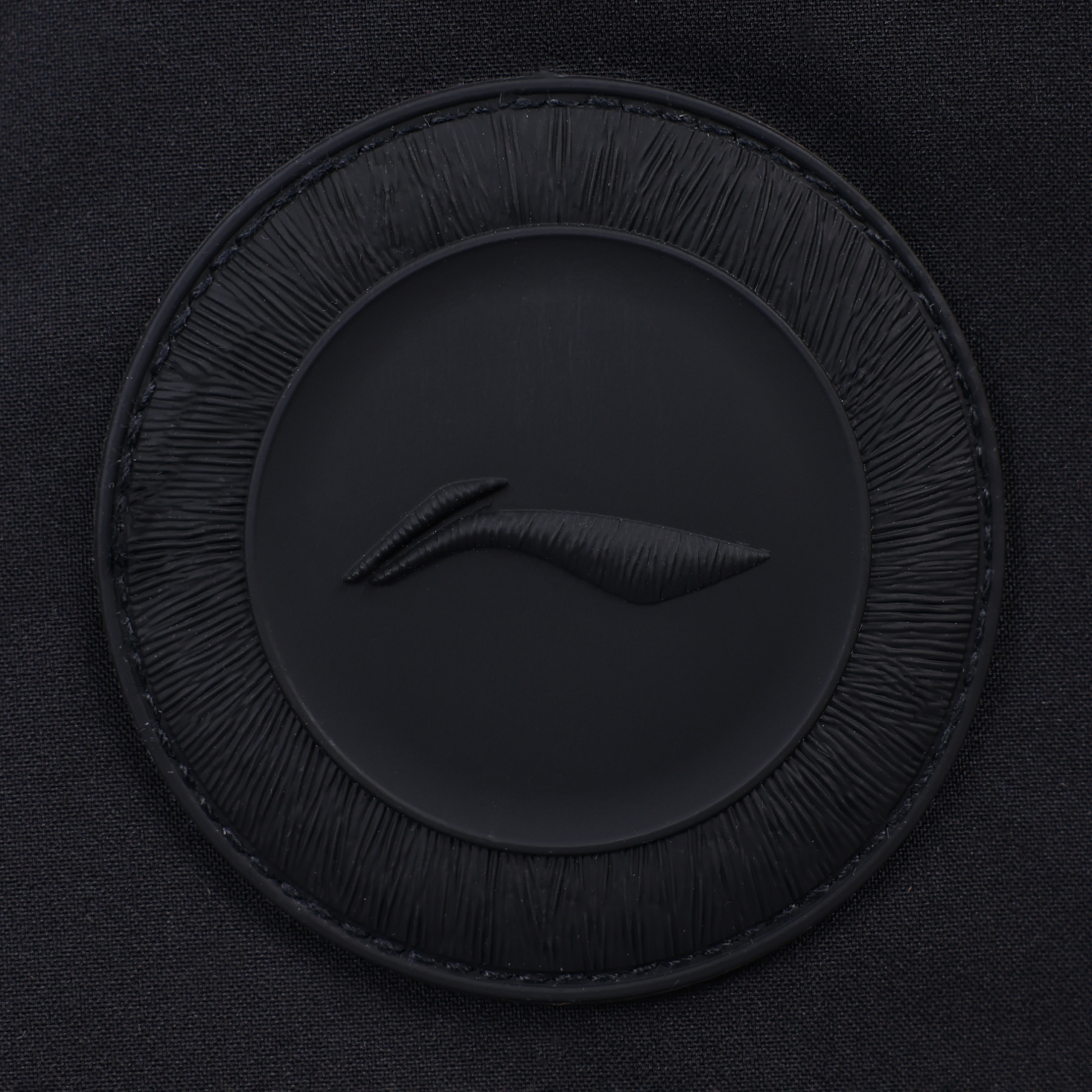 AYMU108-7 Пуховик Essentials черный