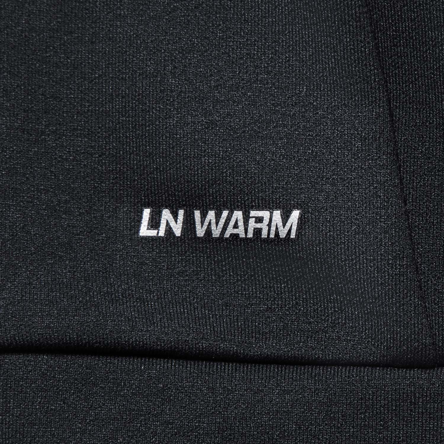 AWDV973-4 Свитшот Essentials черный