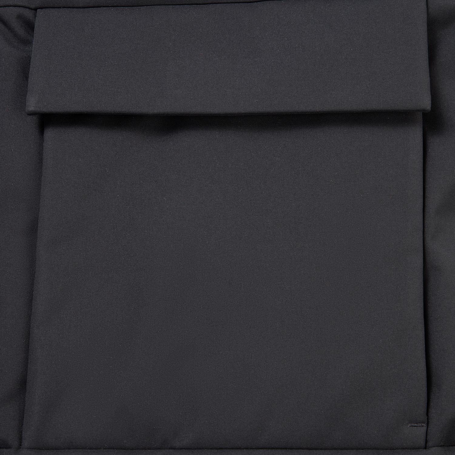 AMRV047-4 Жилет пуховый Sports Style черный