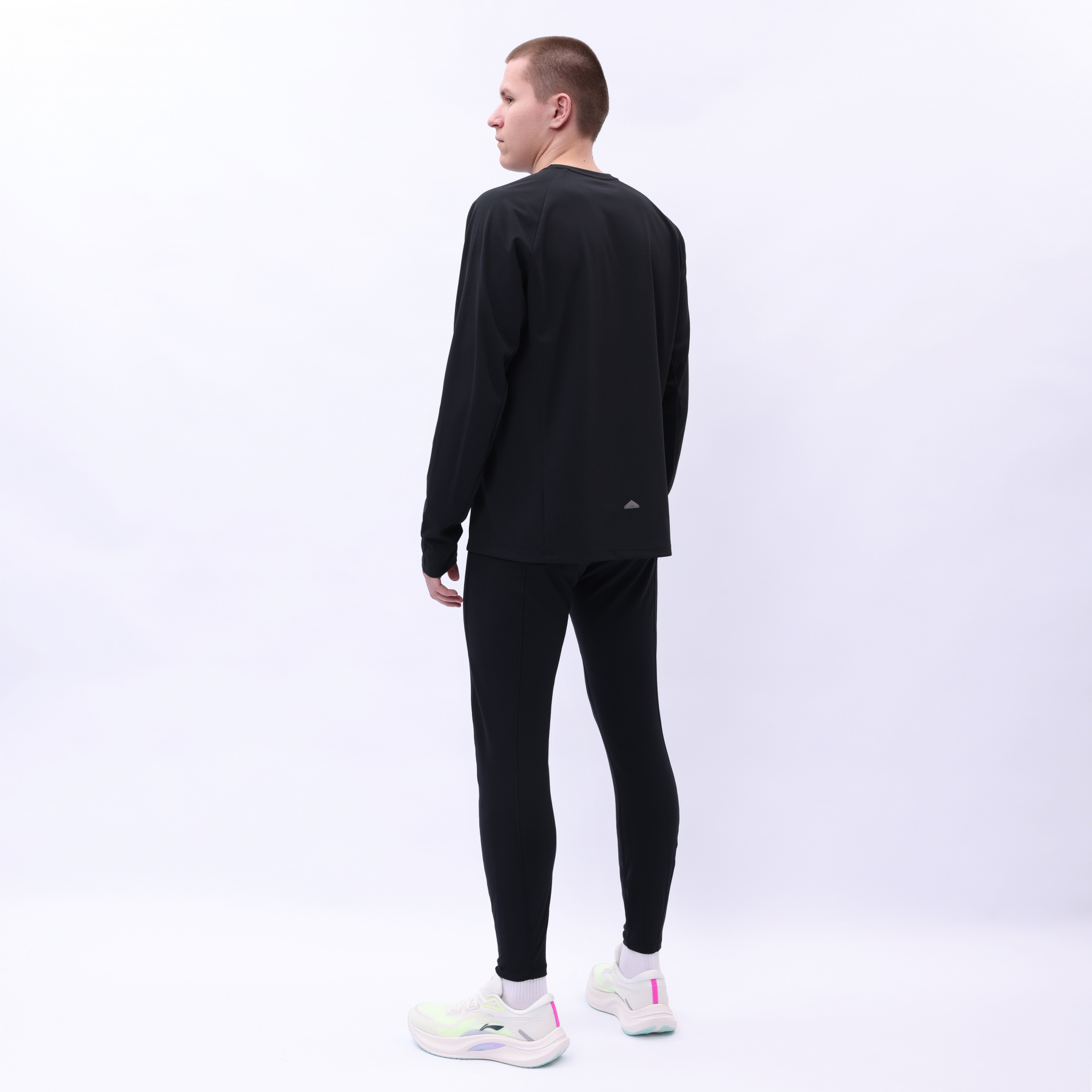 AULV037-1 Тайтсы Workout черный