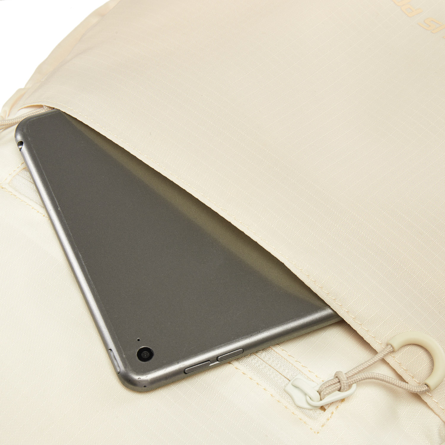 ABSW133-2 Рюкзак Essentials серый