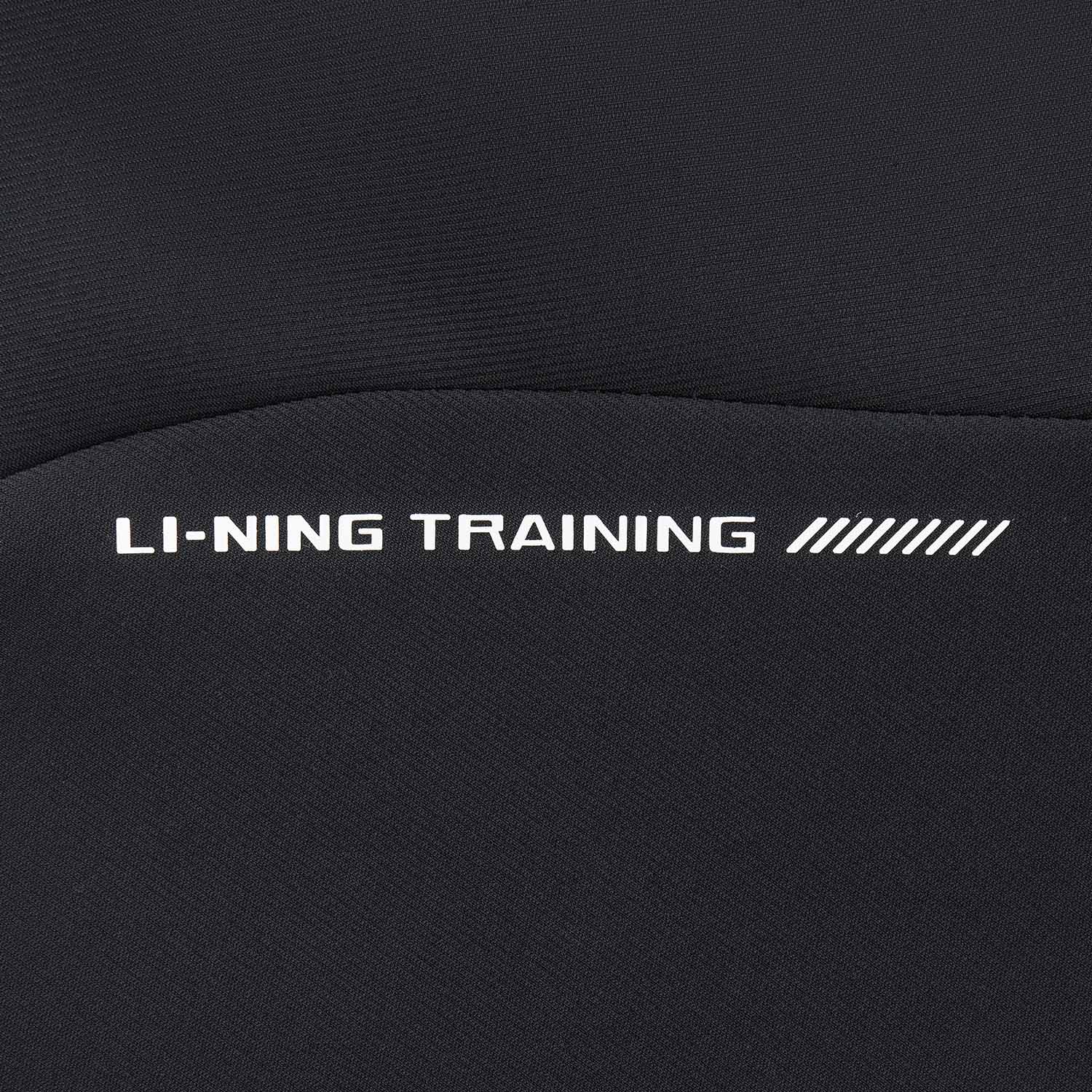 AFDW081-3 Куртка Essentials черный