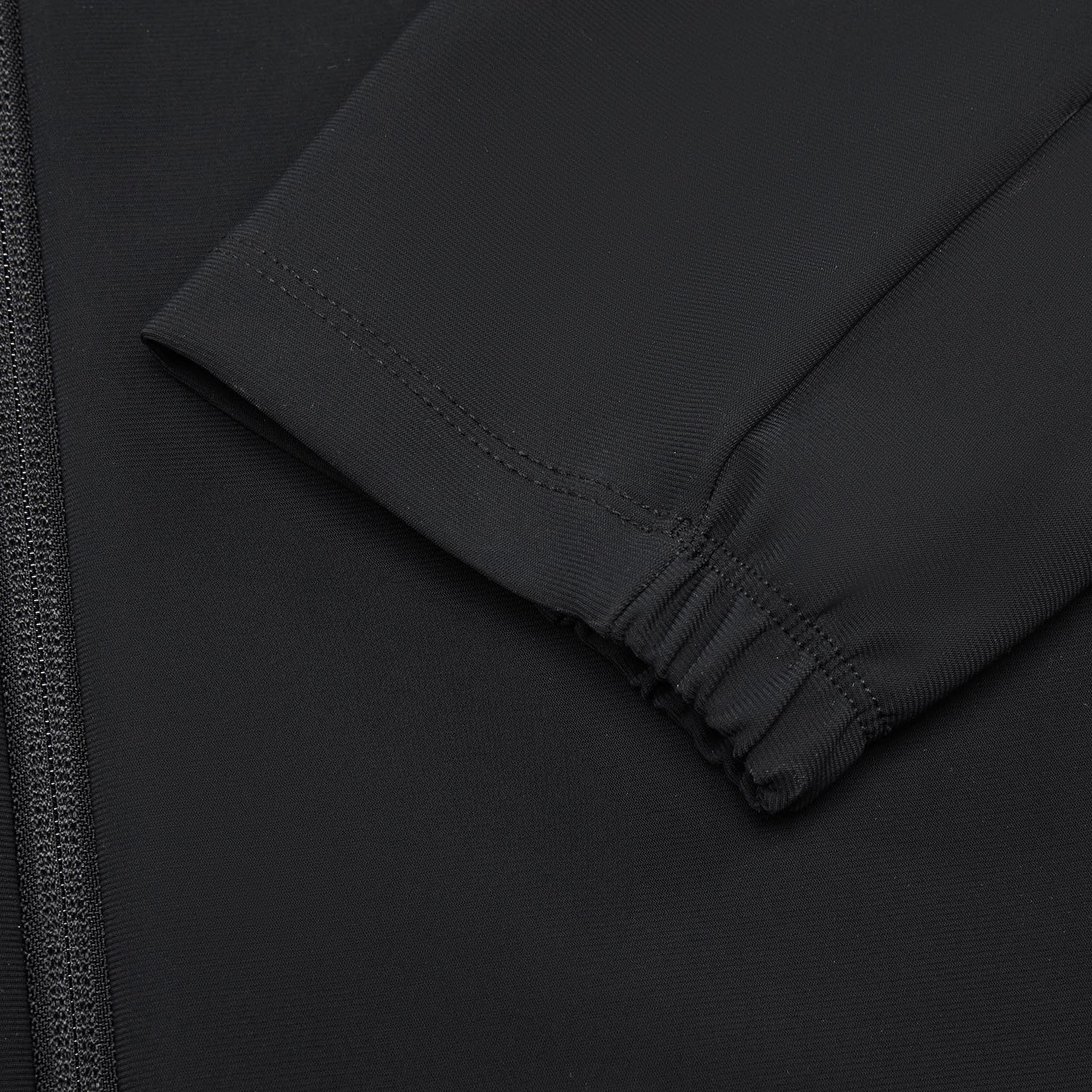 AFDW081-3 Куртка Essentials черный