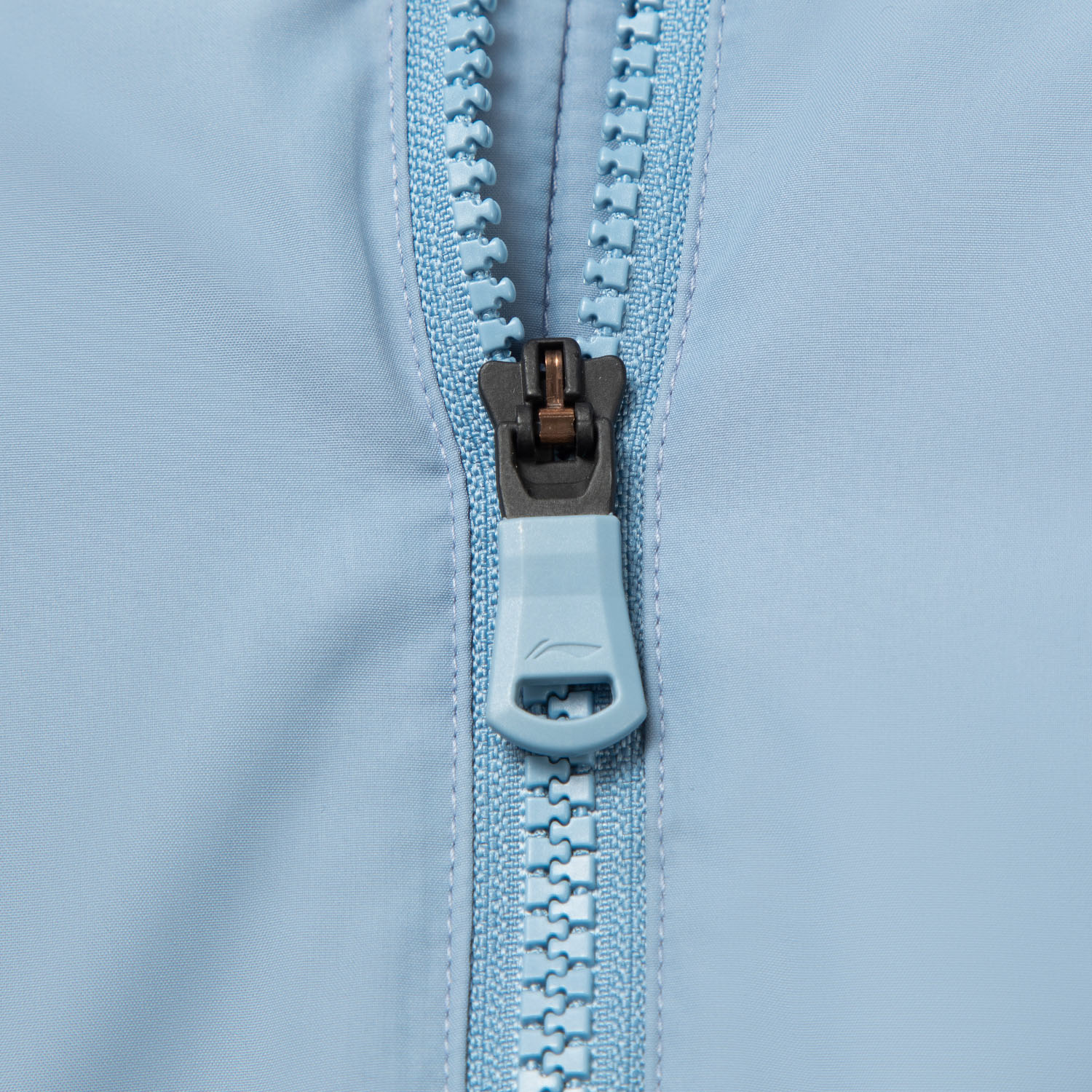 AYMV215-6 Пуховик Essentials синий