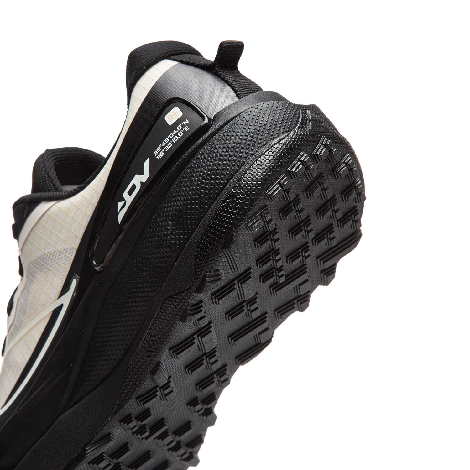 ARNW009-14 Кроссовки беговые Professional Running белый / черный