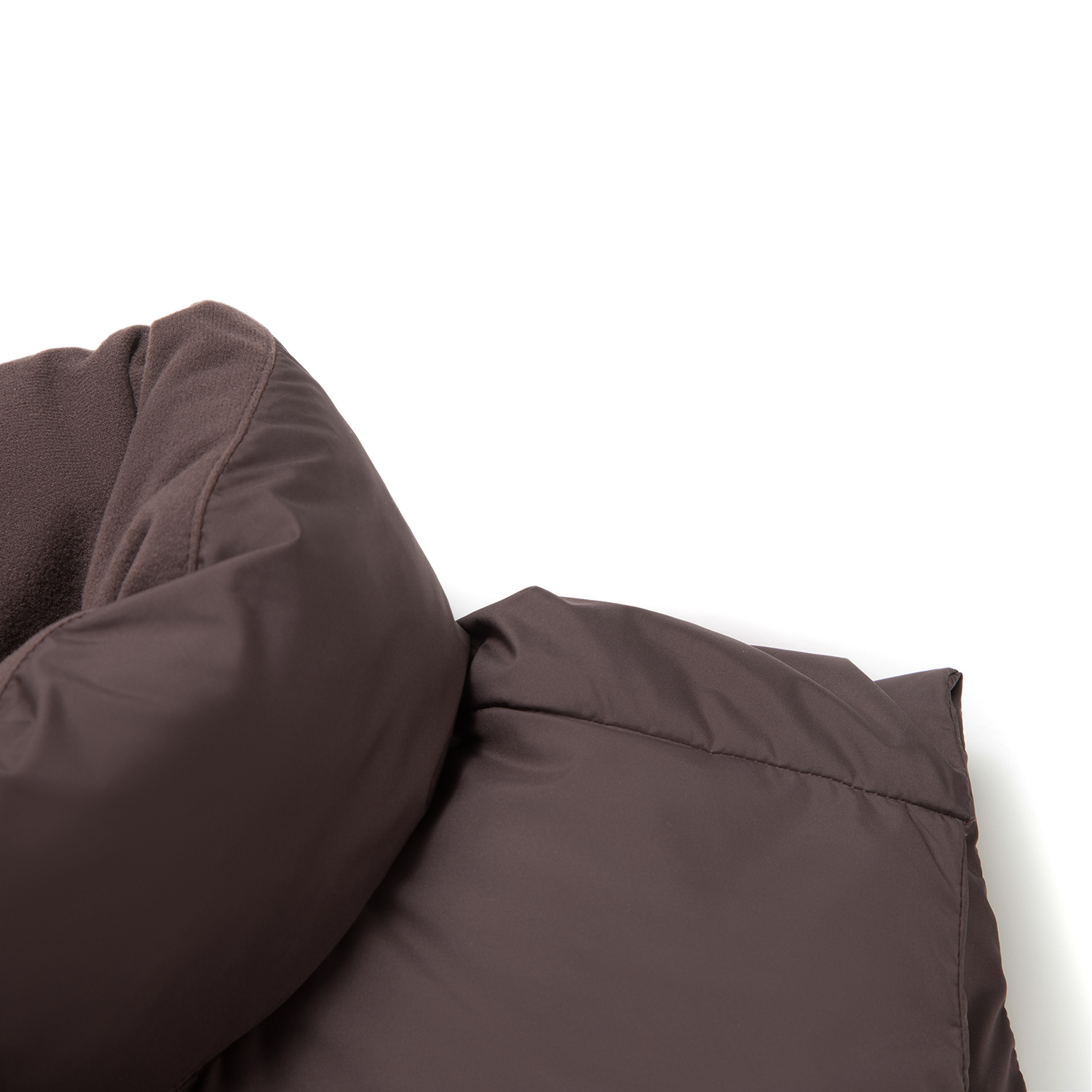 AMRV034-3 Жилет пуховый Workout бежевый