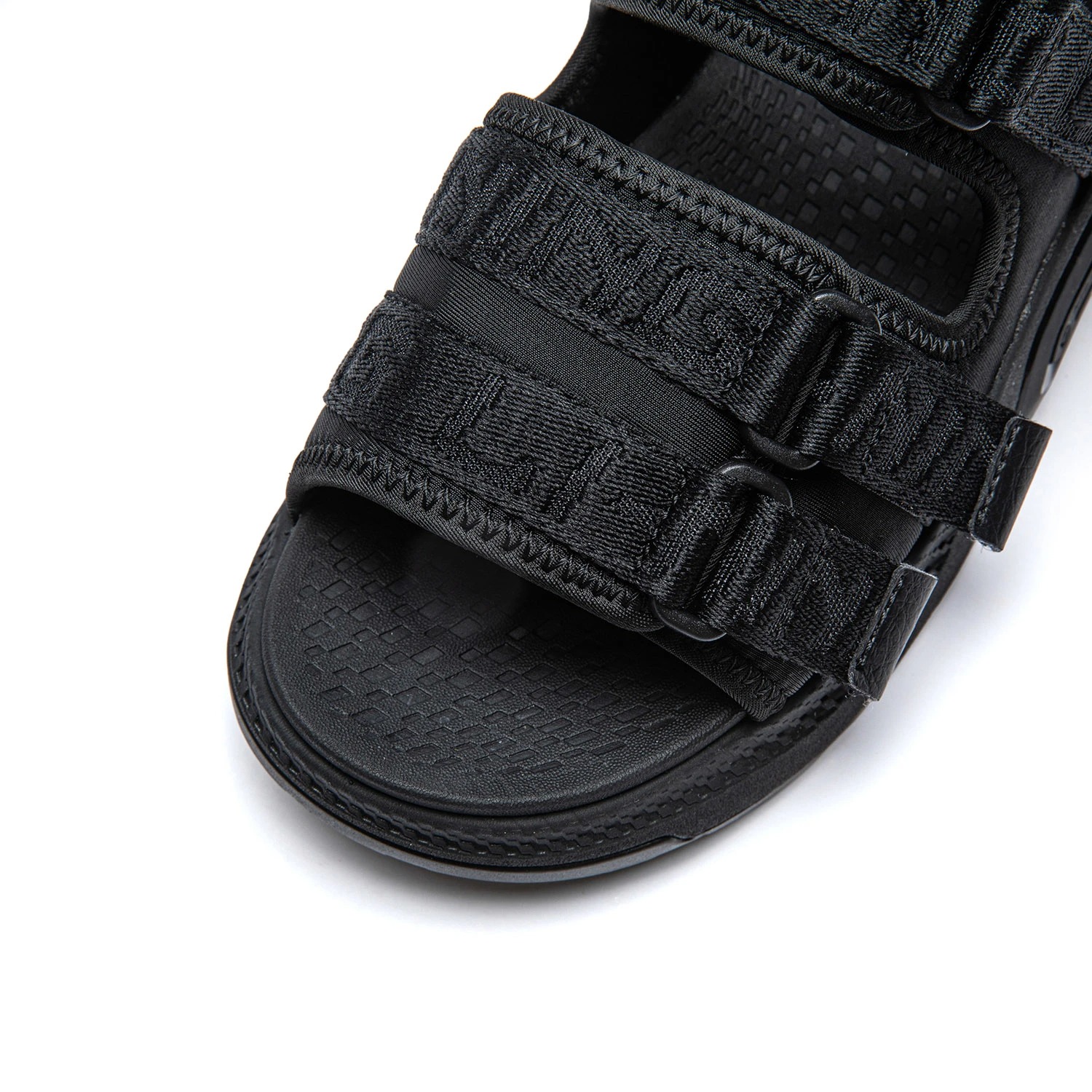 YKUU006-3 Сандалии детские Lifestyle черные