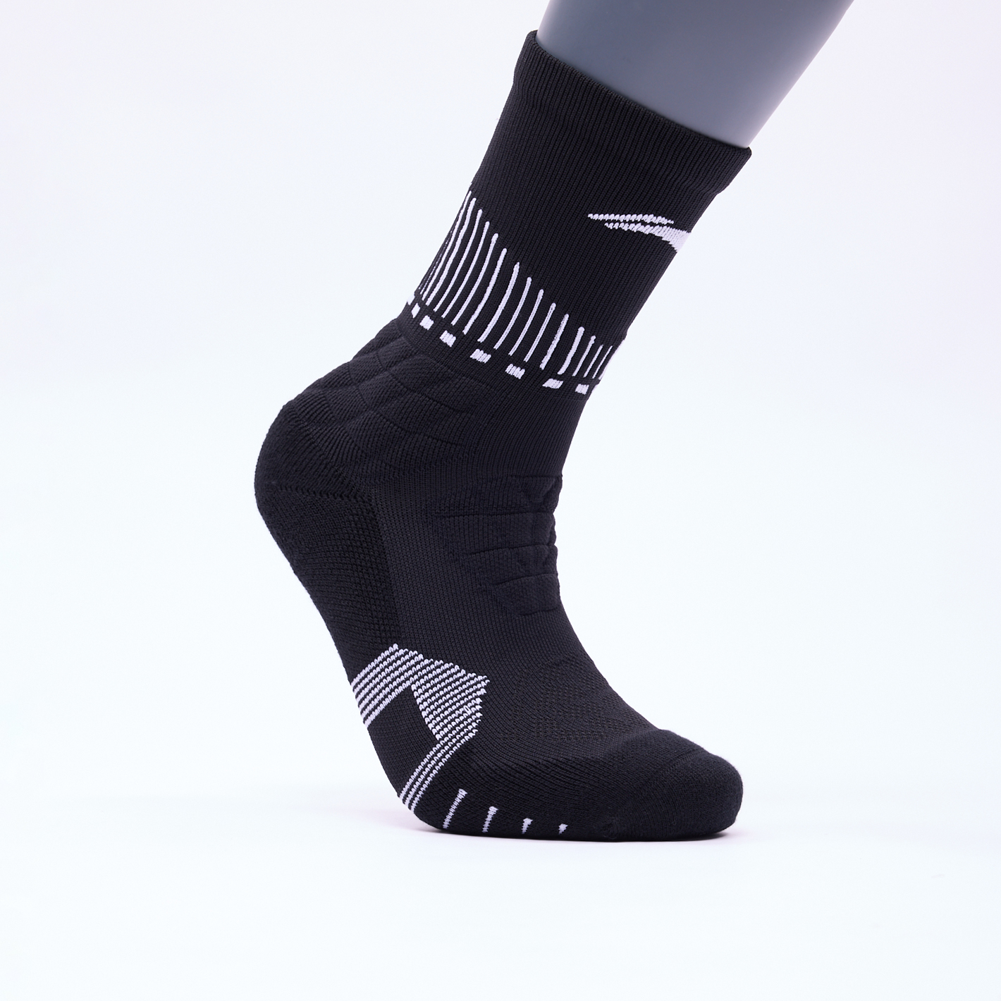 AWLV079-1 Носки высокие Professional Basketball черный