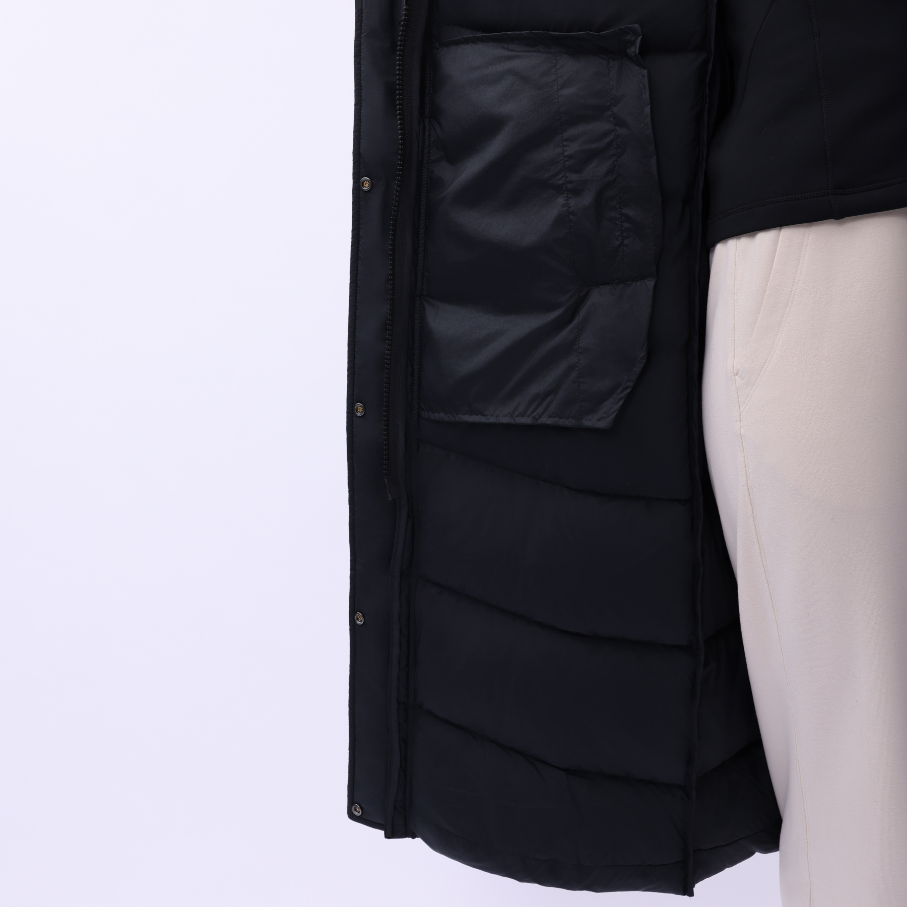 AYMU090-2 Длинный пуховик Workout чёрный