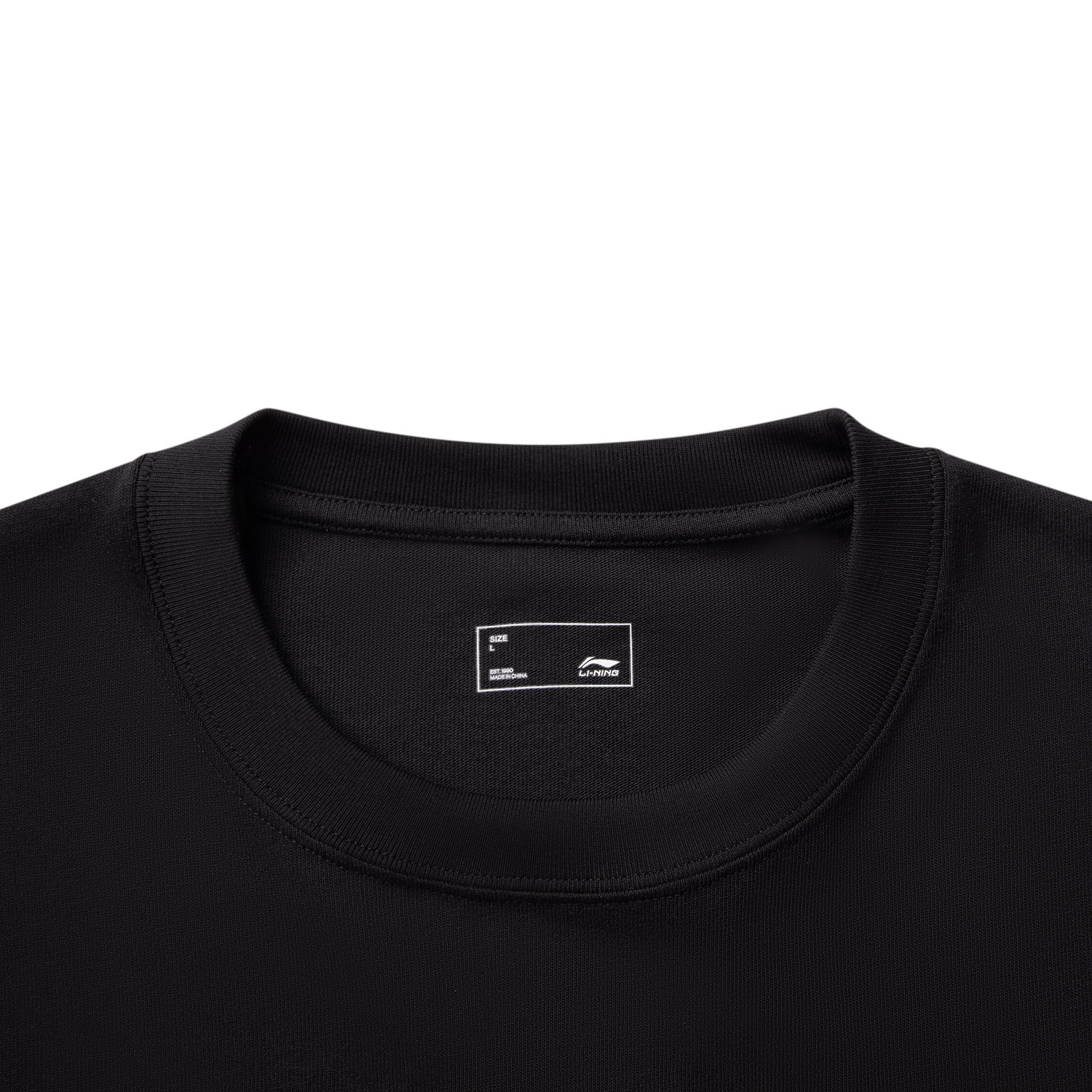 AHSV741-3 Футболка Dna черный