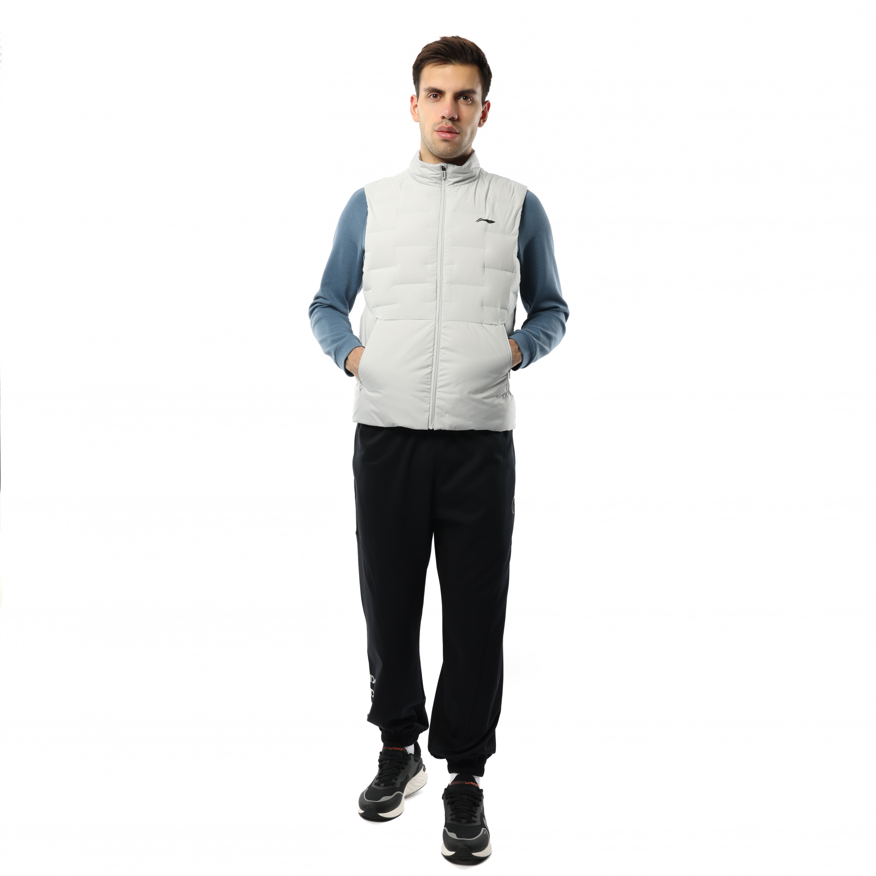 AMRV089-1 Жилет пуховый Essentials серый