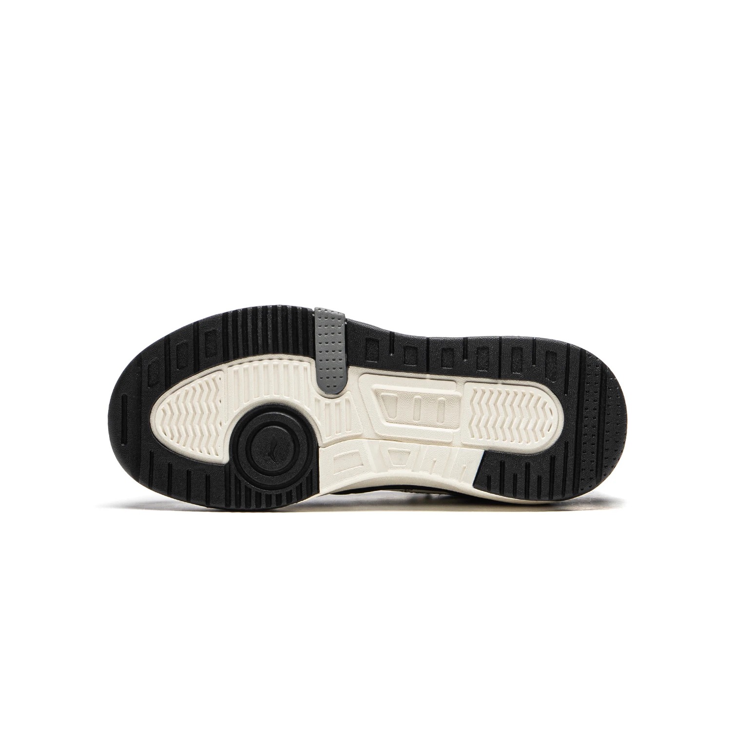 YKCU124-11 Кроссовки Lifestyle черные