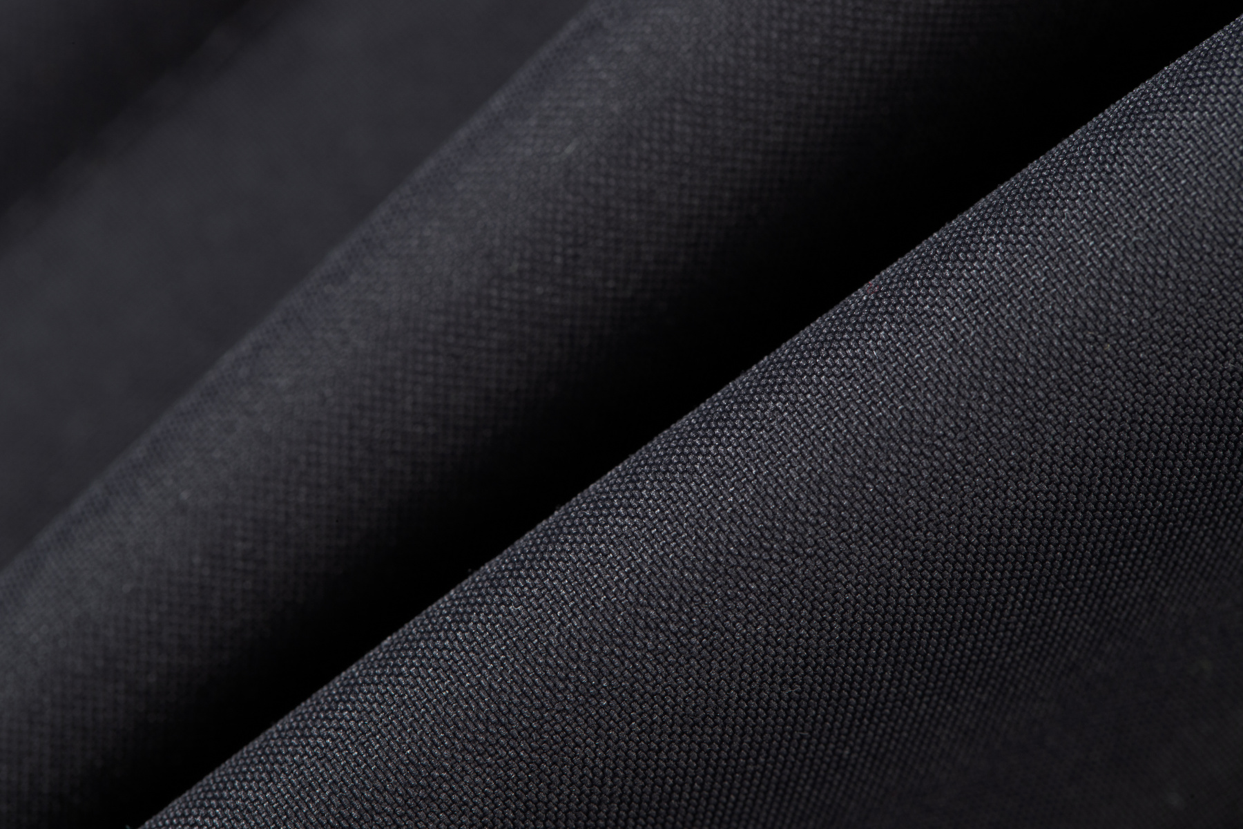 AMRV047-4 Жилет пуховый Sports Style черный