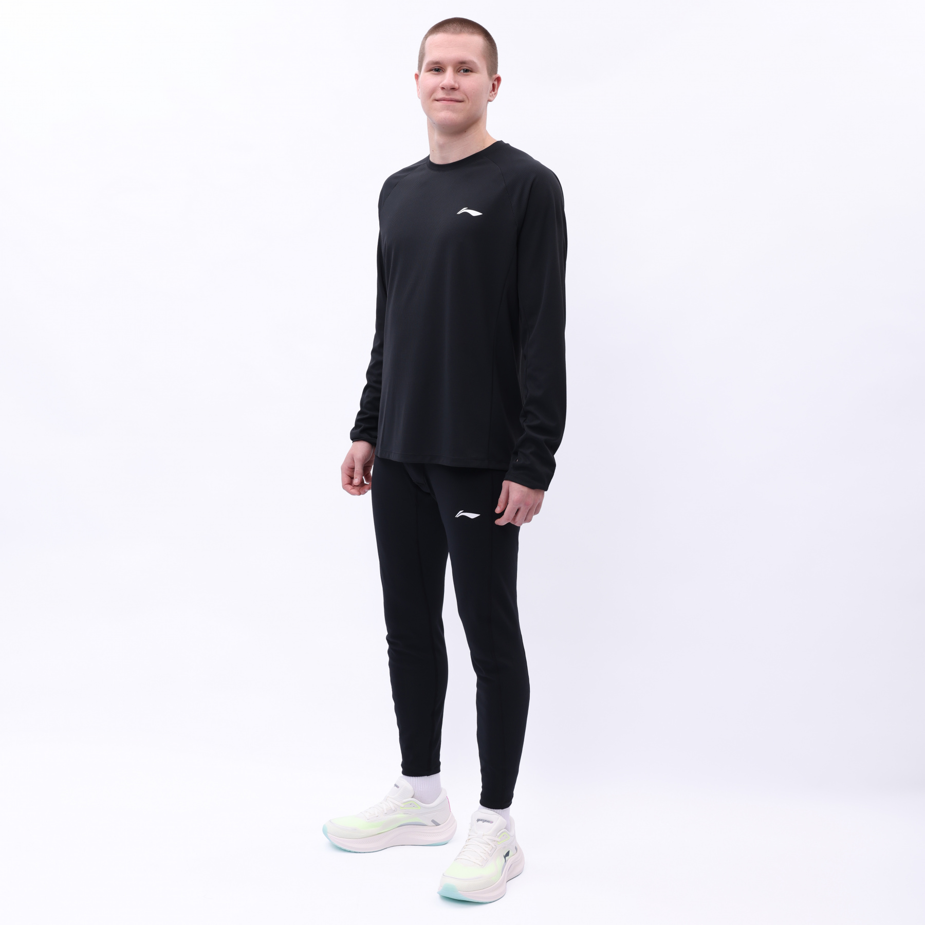 AULV037-1 Тайтсы Workout черный