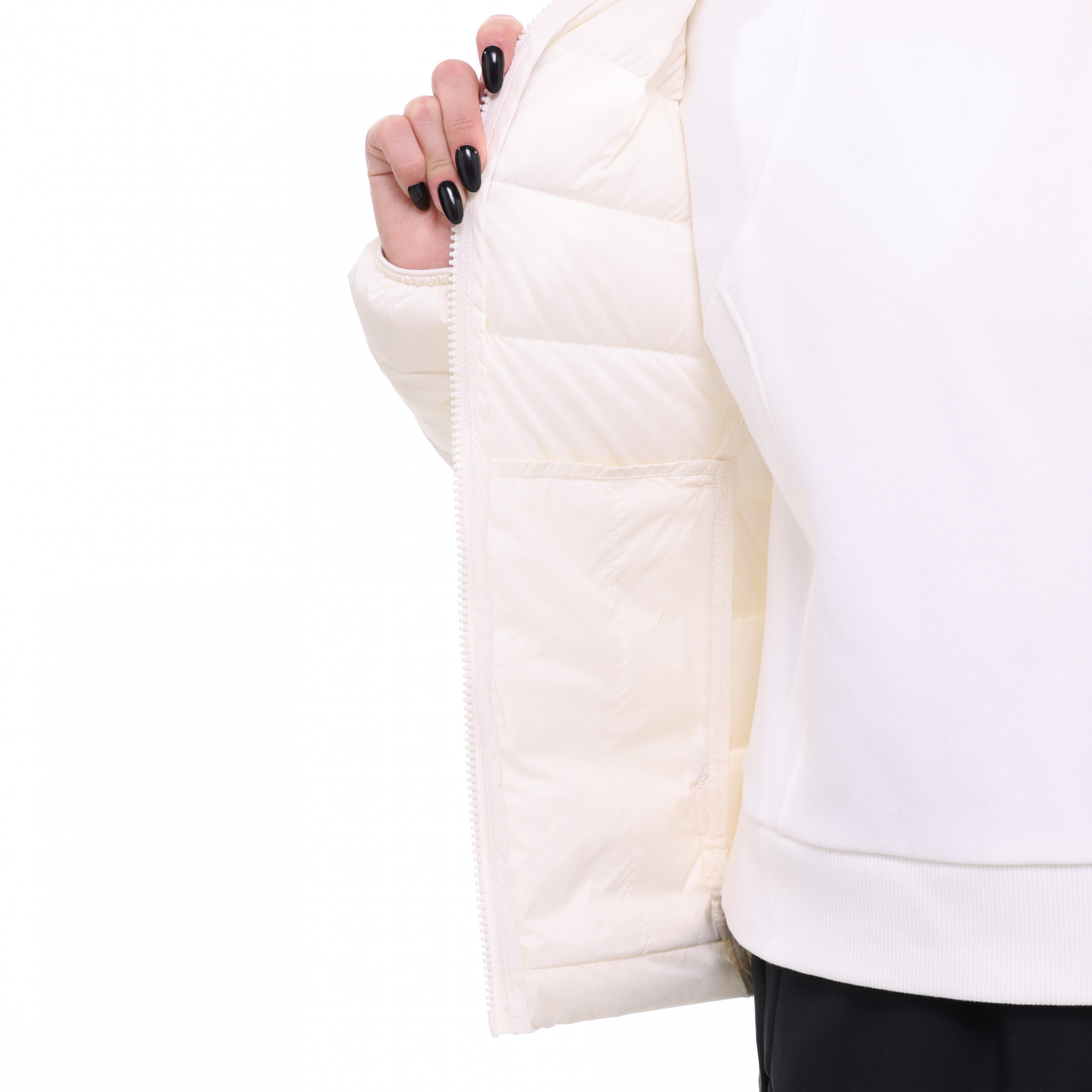 AYMU112-1 Пуховик Essentials белый