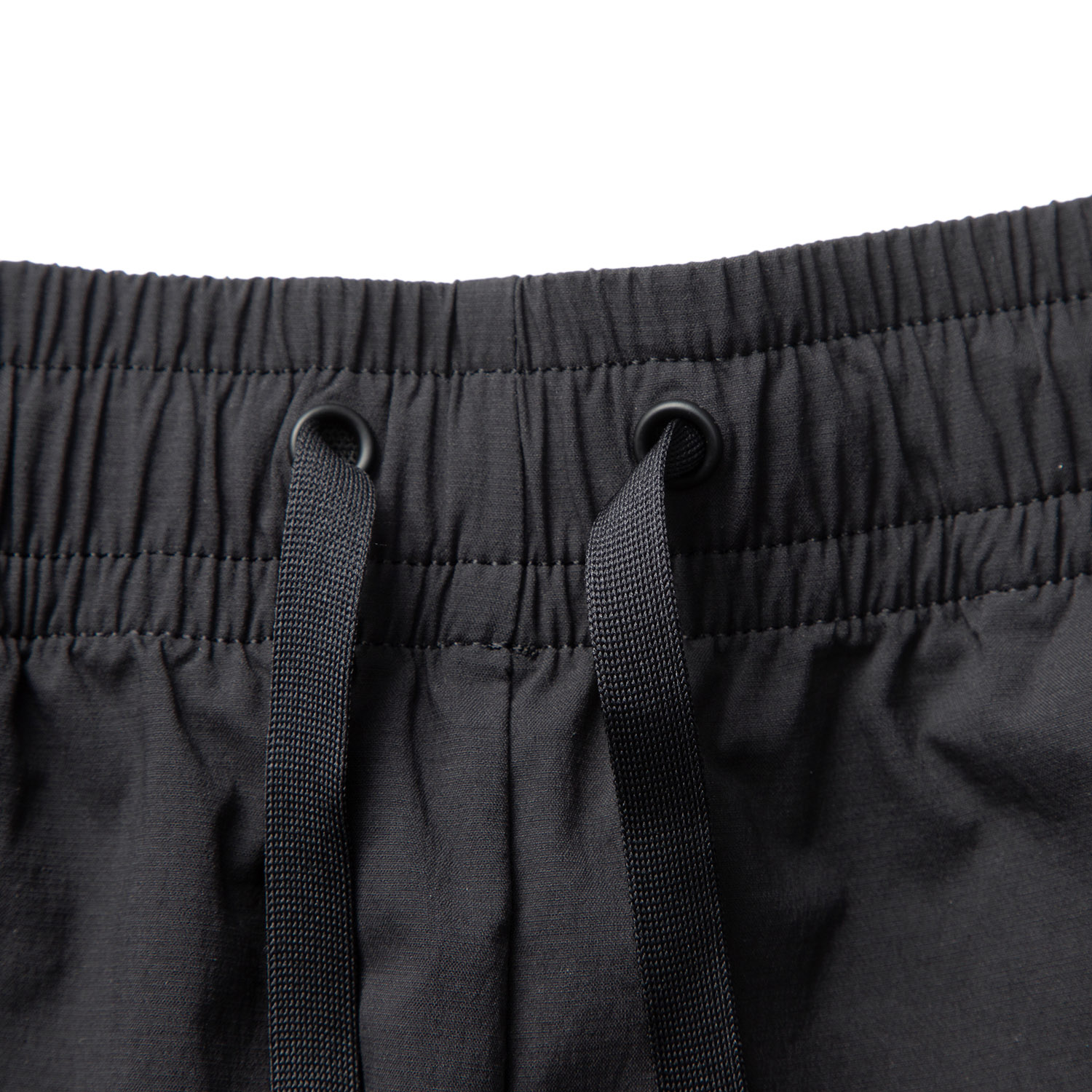 AKSV429-2 Шорты Essentials черный