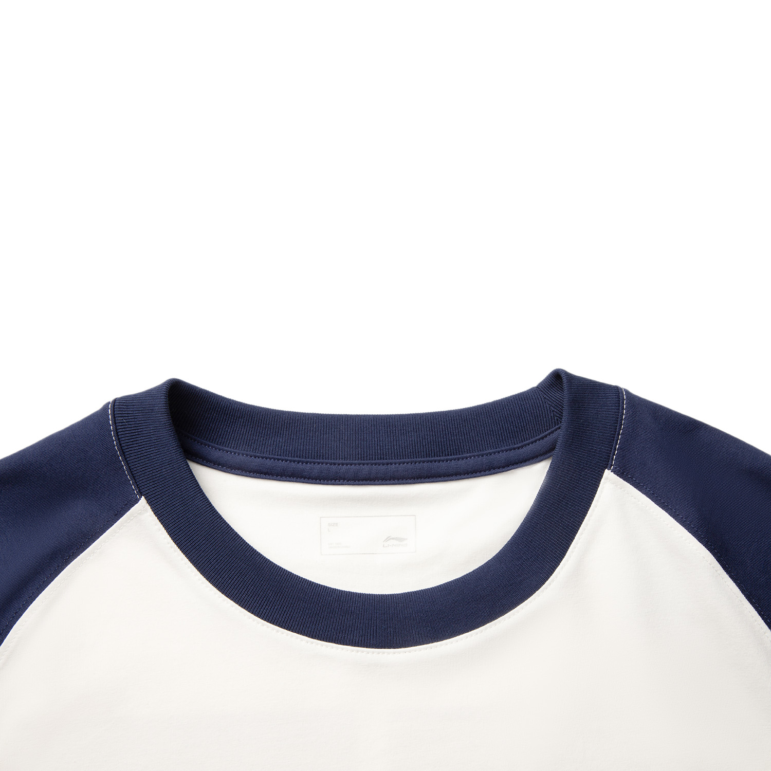 AHSVA31-1 Футболка Dna молочный