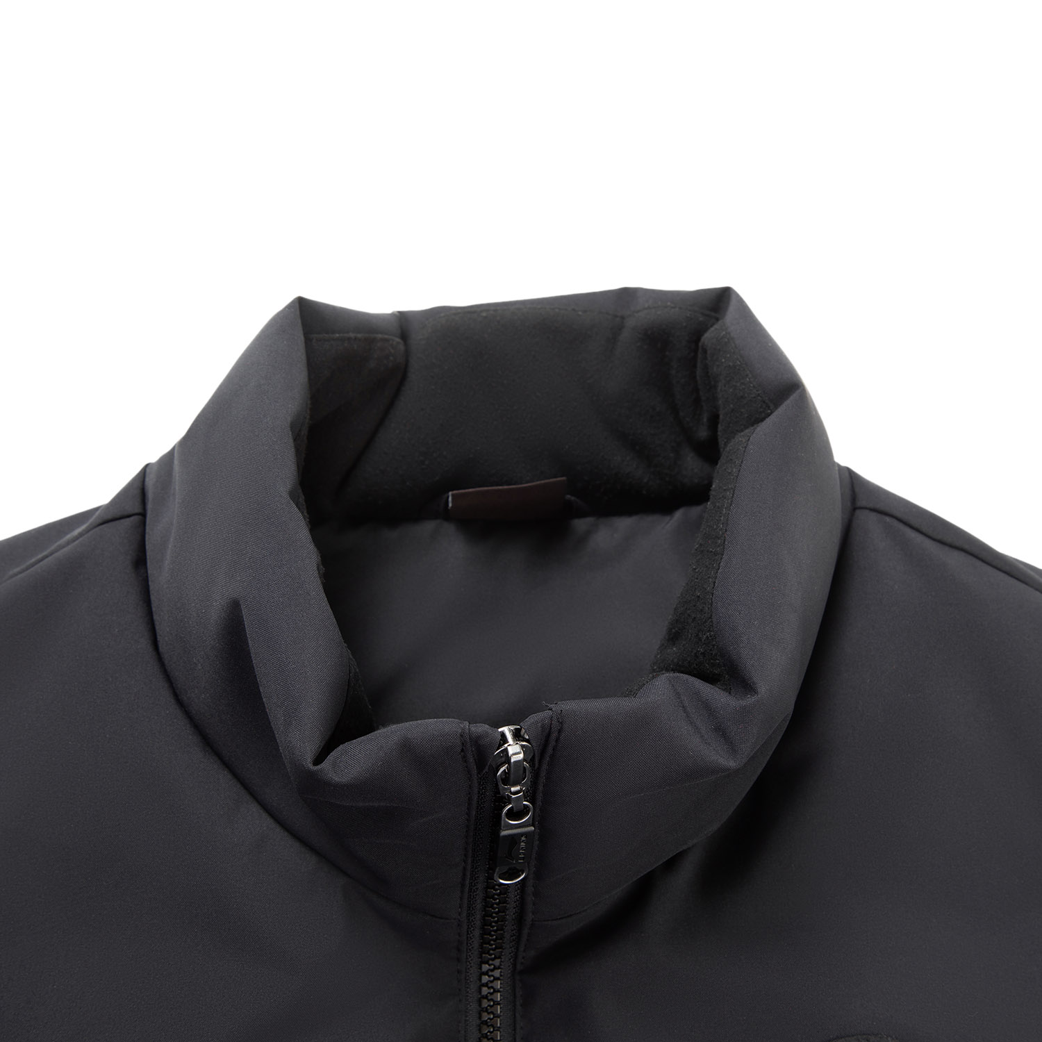 AMRV047-4 Жилет пуховый Sports Style черный