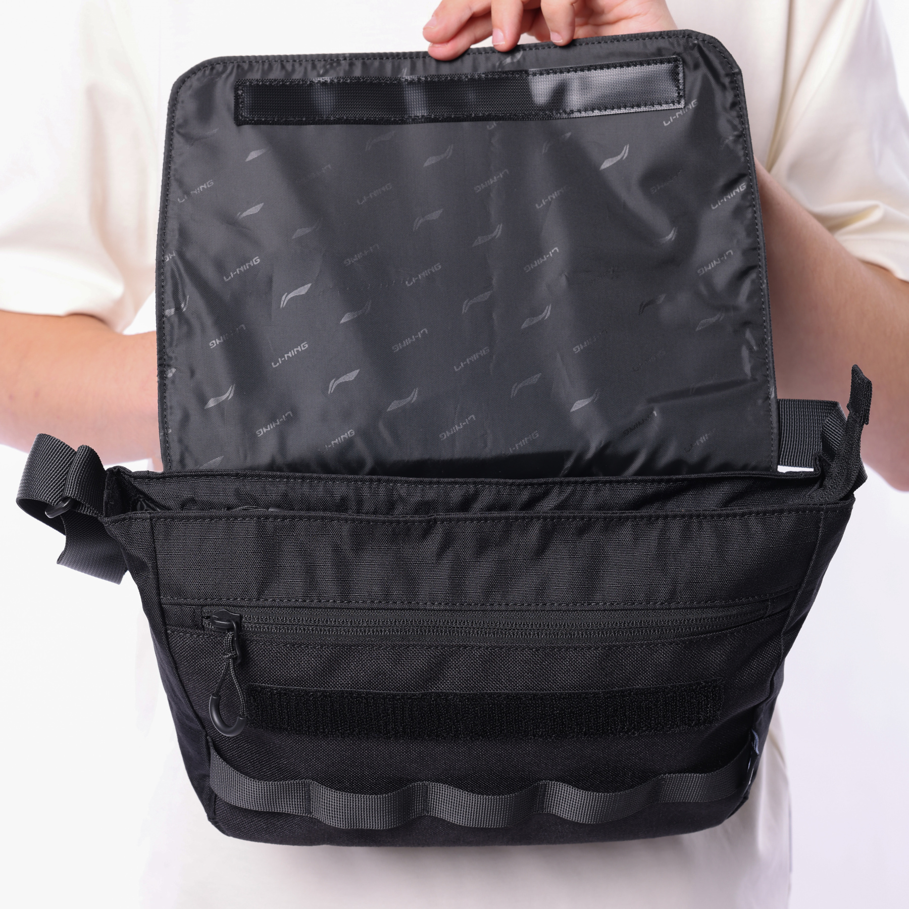 ABDV213-1 Сумка Sports Style черный