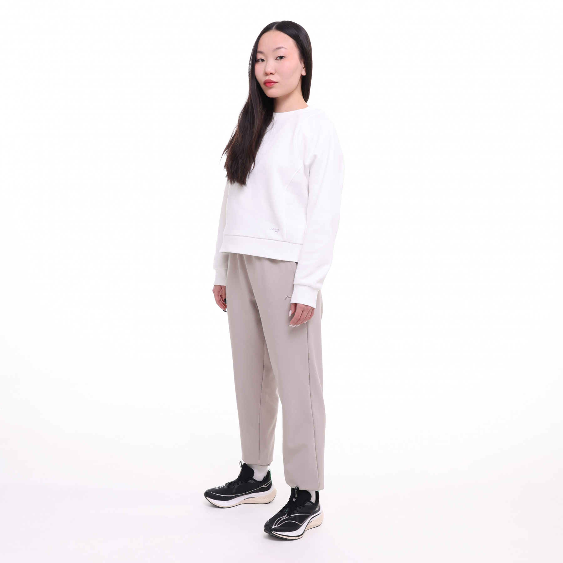 AYKU542-3 Брюки джоггеры Essentials серые