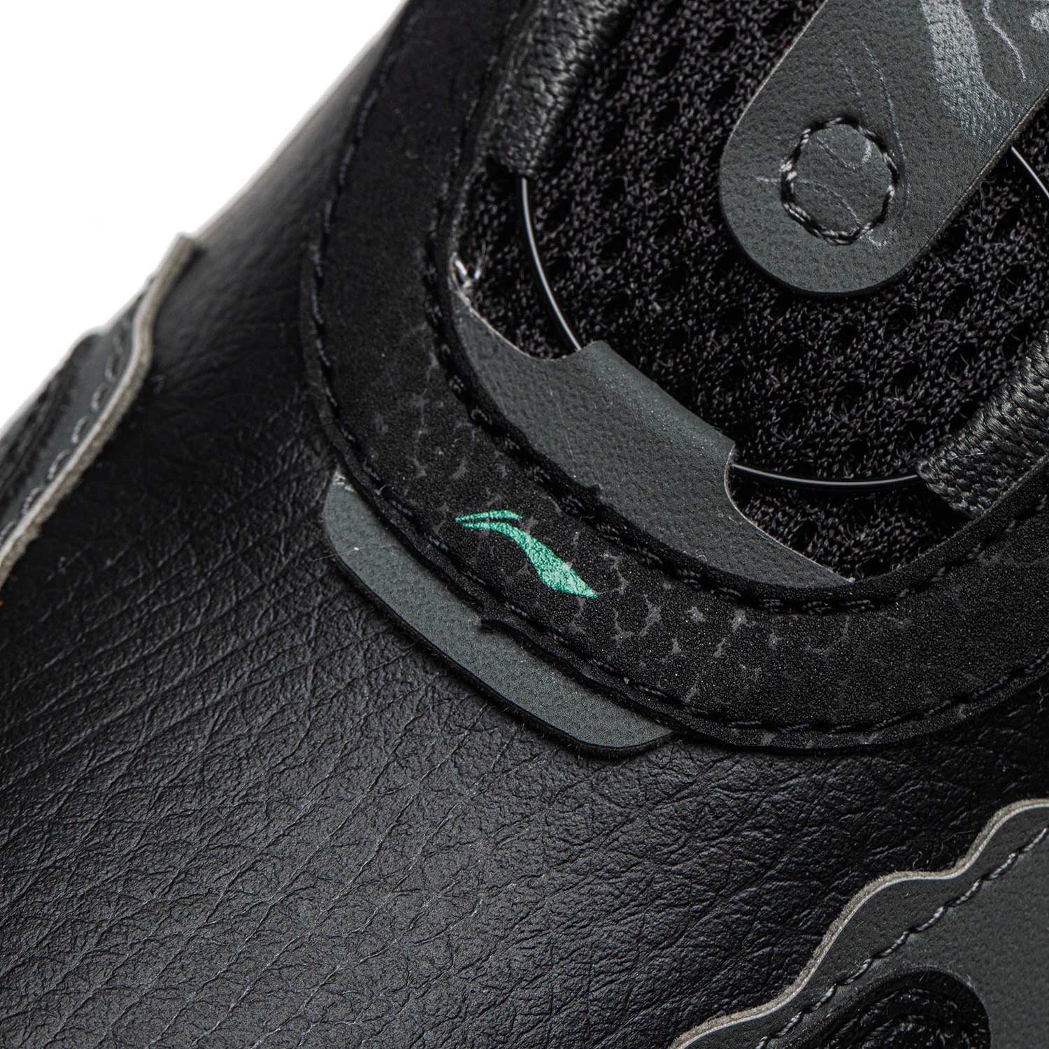 YKCU104-13 Кроссовки Lifestyle черные