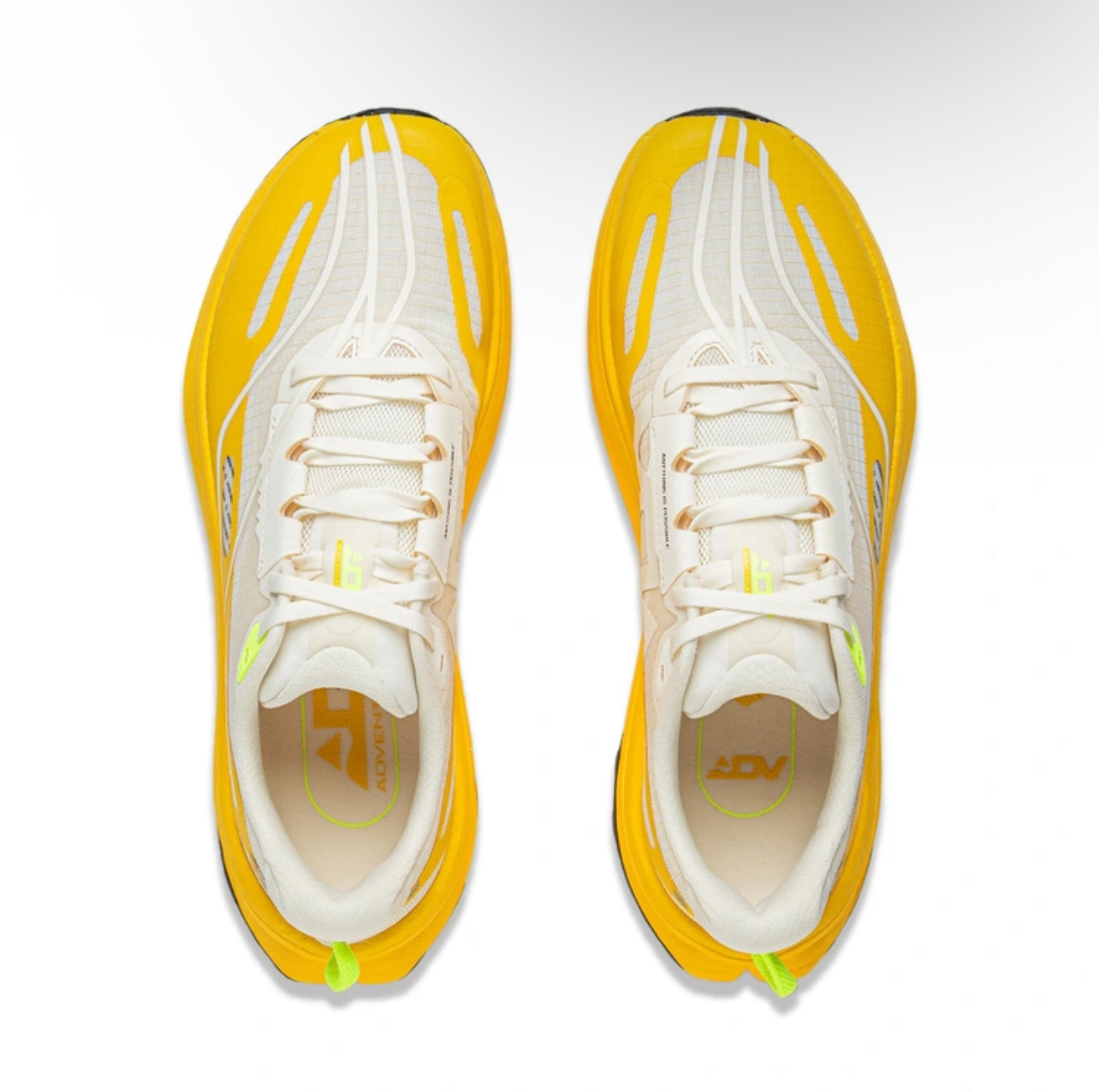 ARNV009-2 Кроссовки беговые Di Lu 2 бежевый