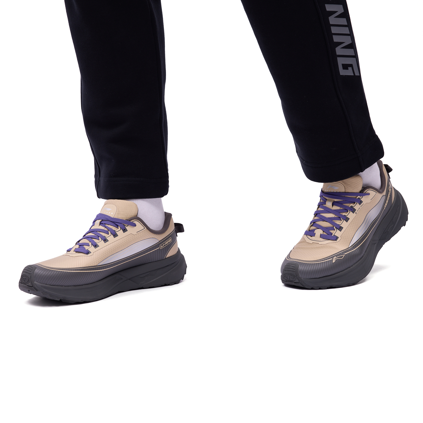 AHTV041-4 Кроссовки Outdoor AXJ Stride серый