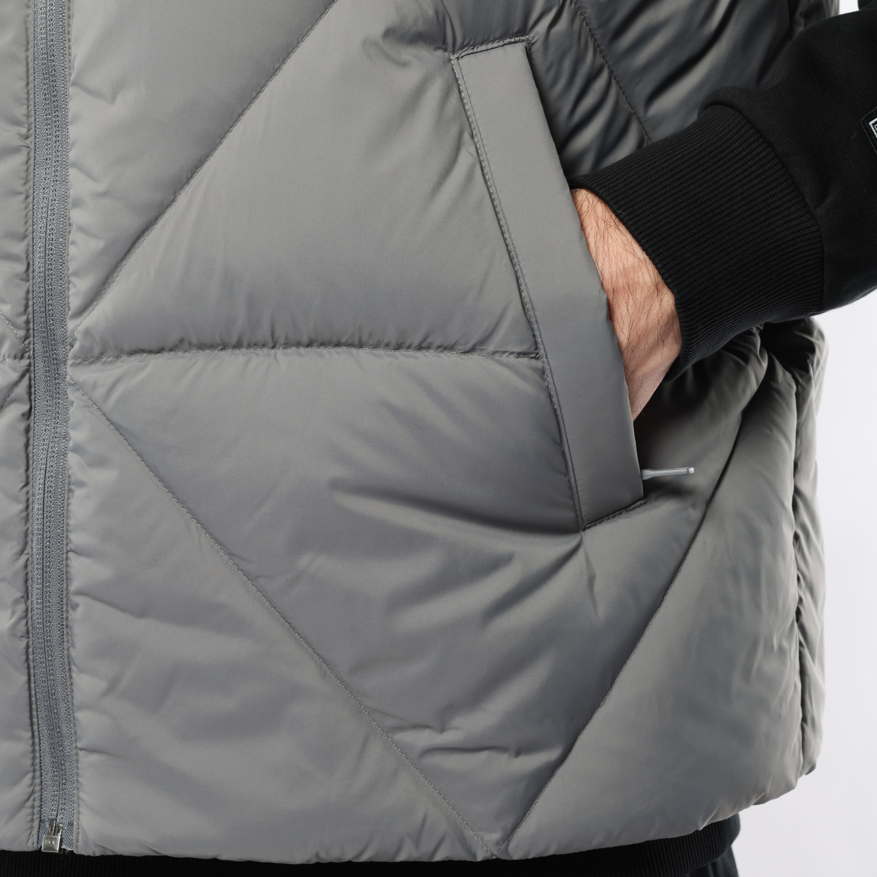 AMRV105-2 Жилет пуховый Wade Performance серый