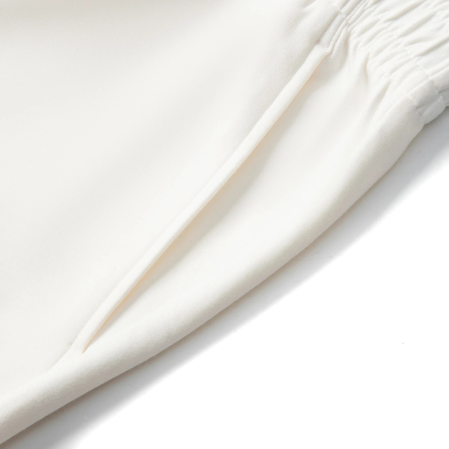 AKSV178-5 Шорты Lifestyle белый