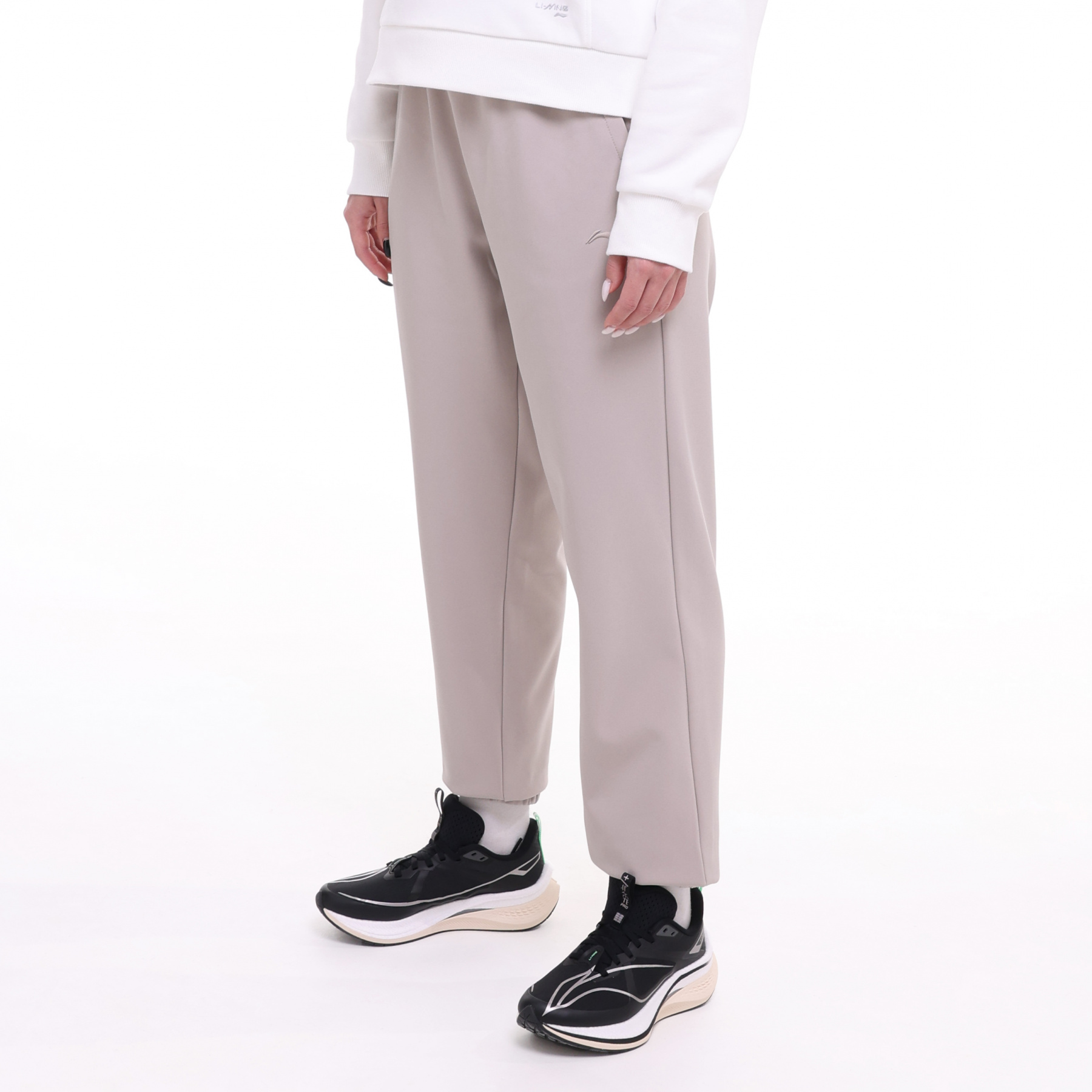 AYKU542-3 Брюки джоггеры Essentials серые