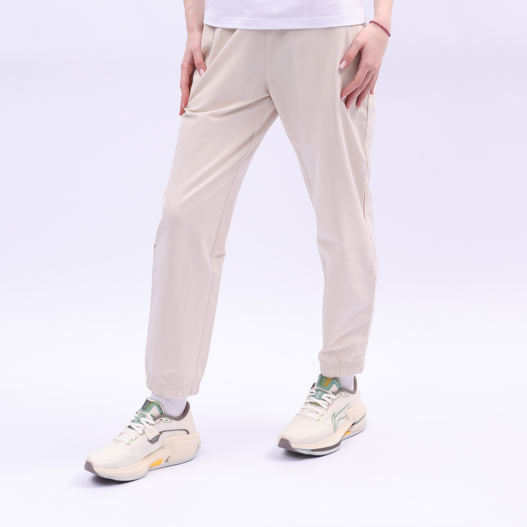 AYKU086-2 Спортивные брюки Essentials бежевые