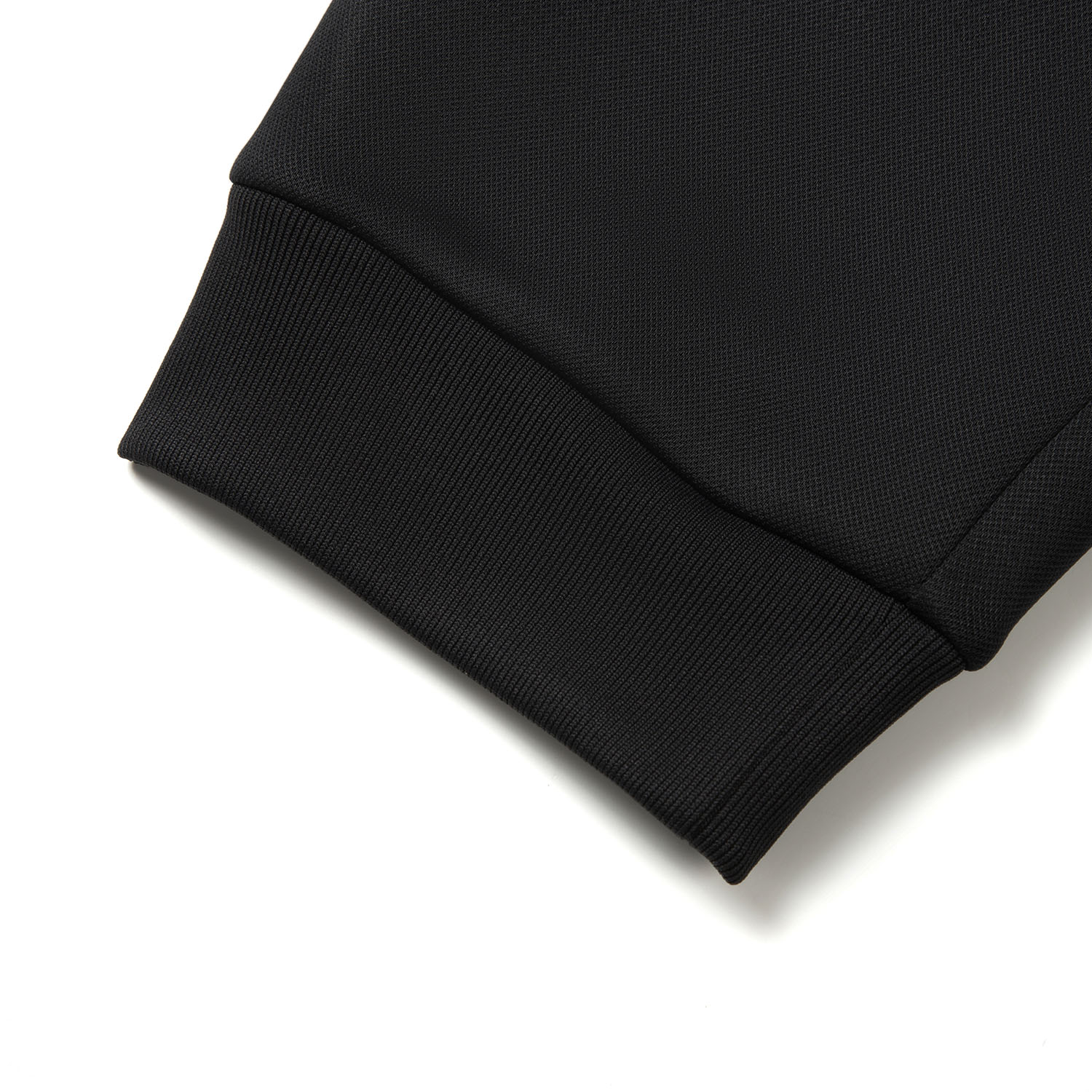 AKLV831-2 Брюки джоггеры Essentials черный