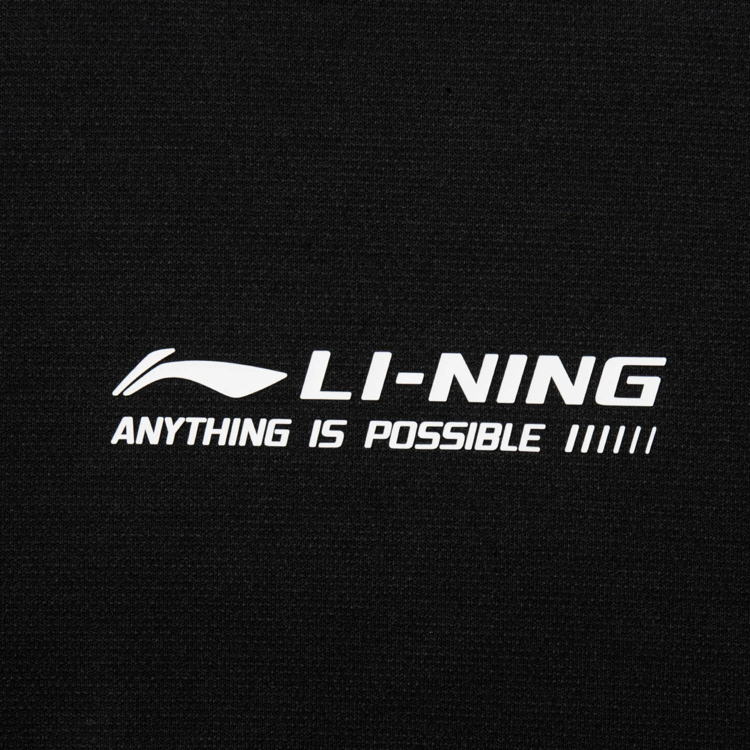 AWDV497-5 Лонгслив Essentials черный