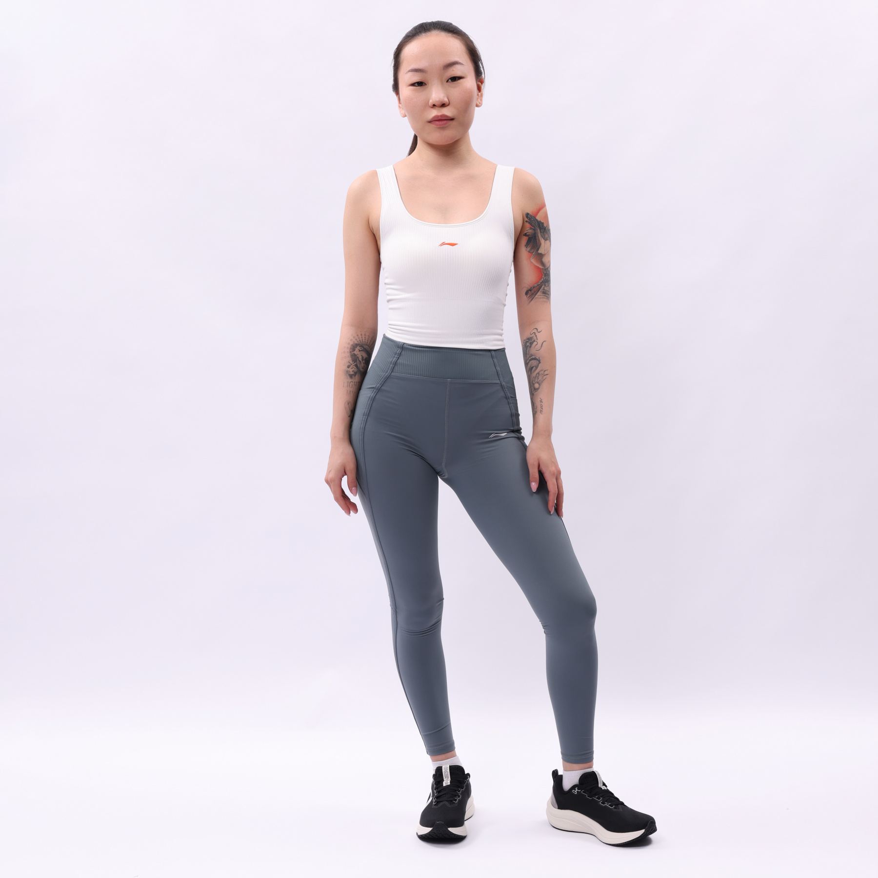 AUDV040-5 Майка Workout белый