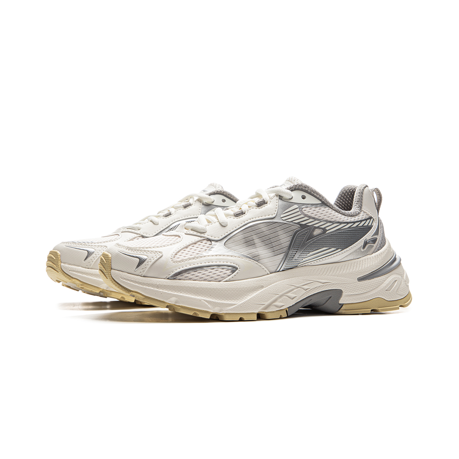 AGCV282-1 Кроссовки Windwalker серебристый