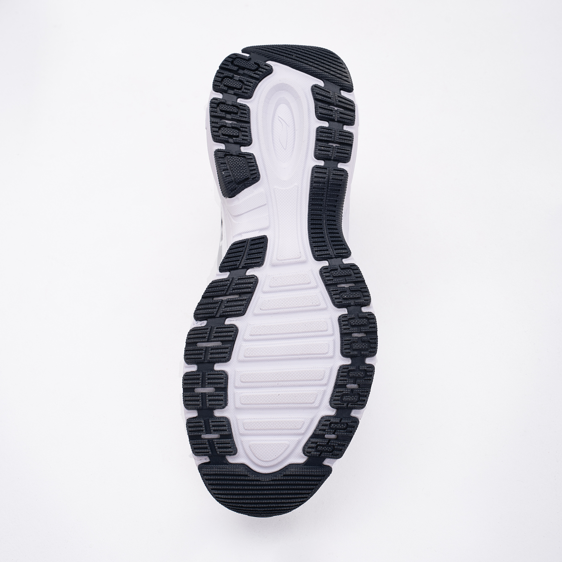 AGCU034-15 Кроссовки CICI V2