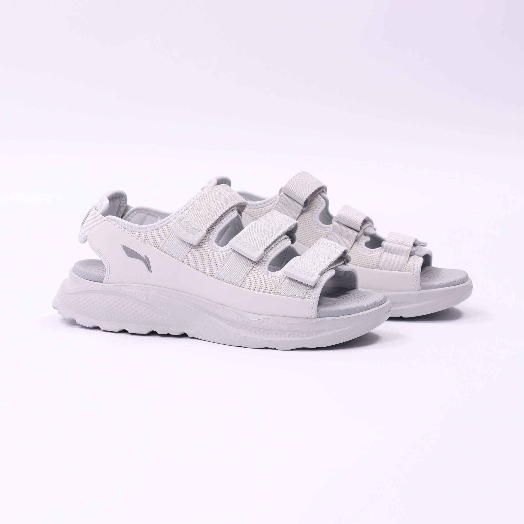 AGUV001-2 Сандалии Soft Coca серый