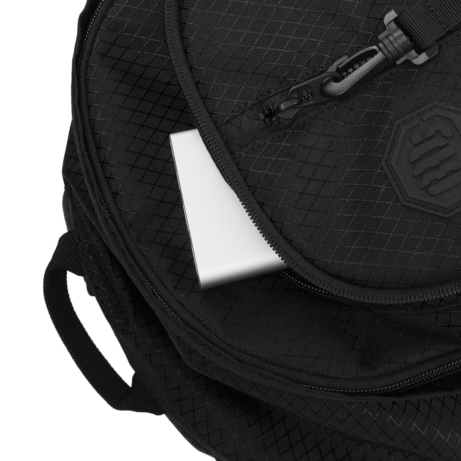 ABSV211-1 Рюкзак Bad5 Off-Court черный