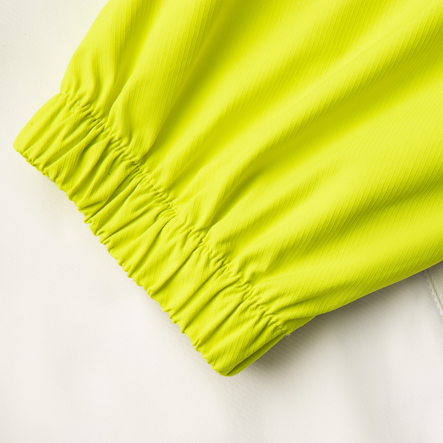 AFDV682-5 Ветровка Workout мульти